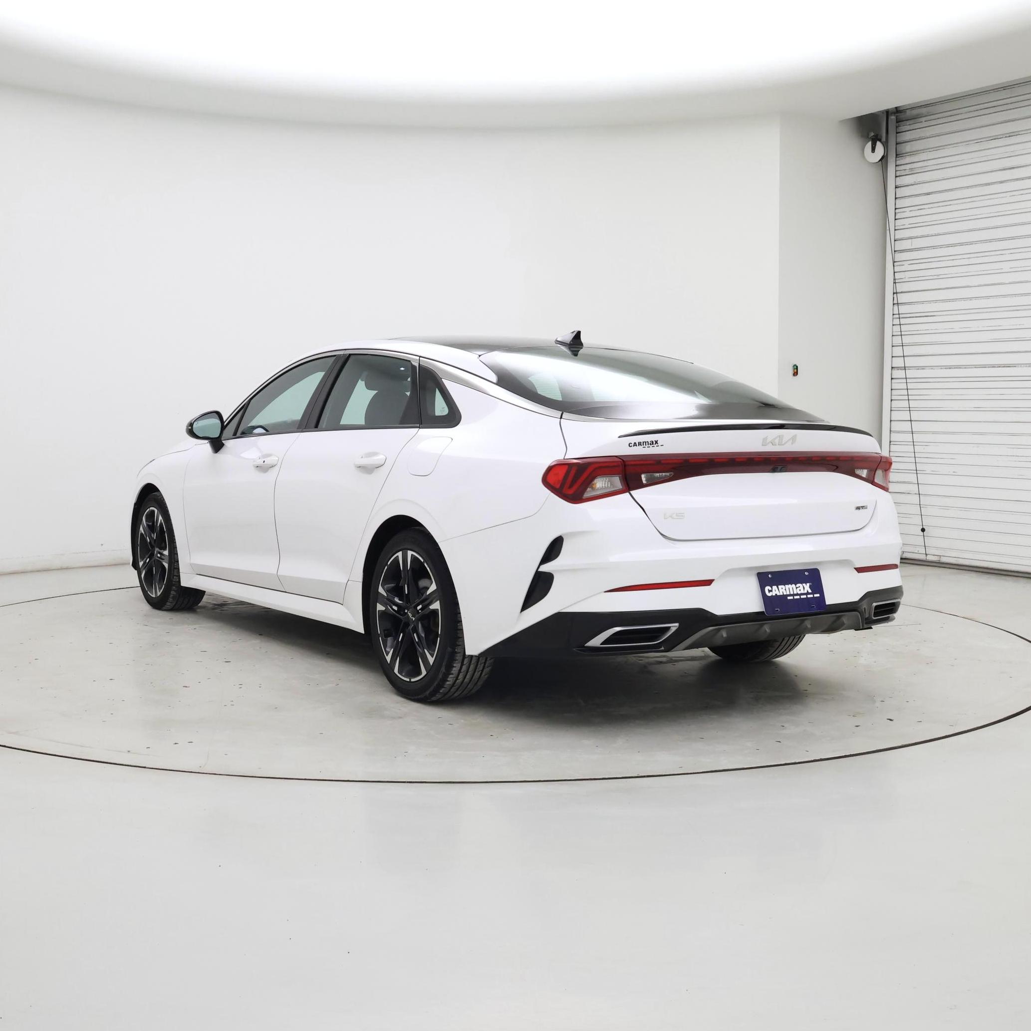 Thumbnail: 2023 Kia K5 - 2