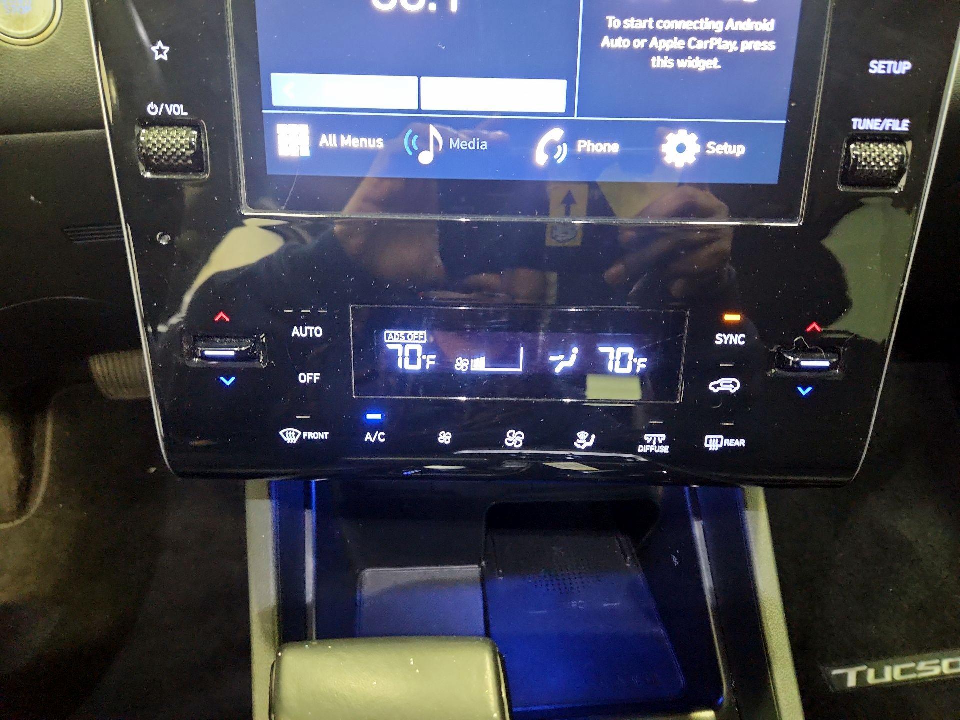 Thumbnail: 2023 Hyundai Tucson - 16