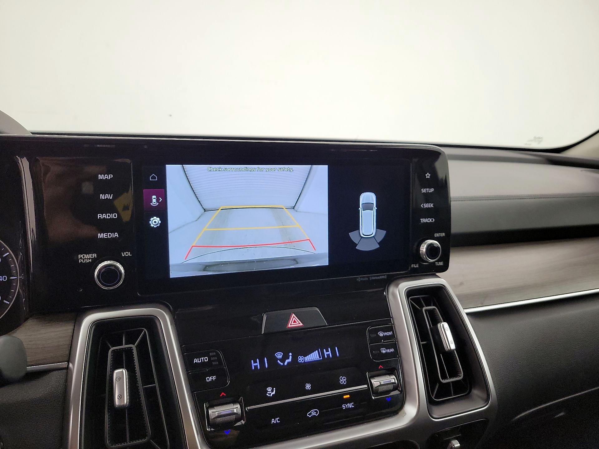 Thumbnail: 2022 Kia Sorento - 15