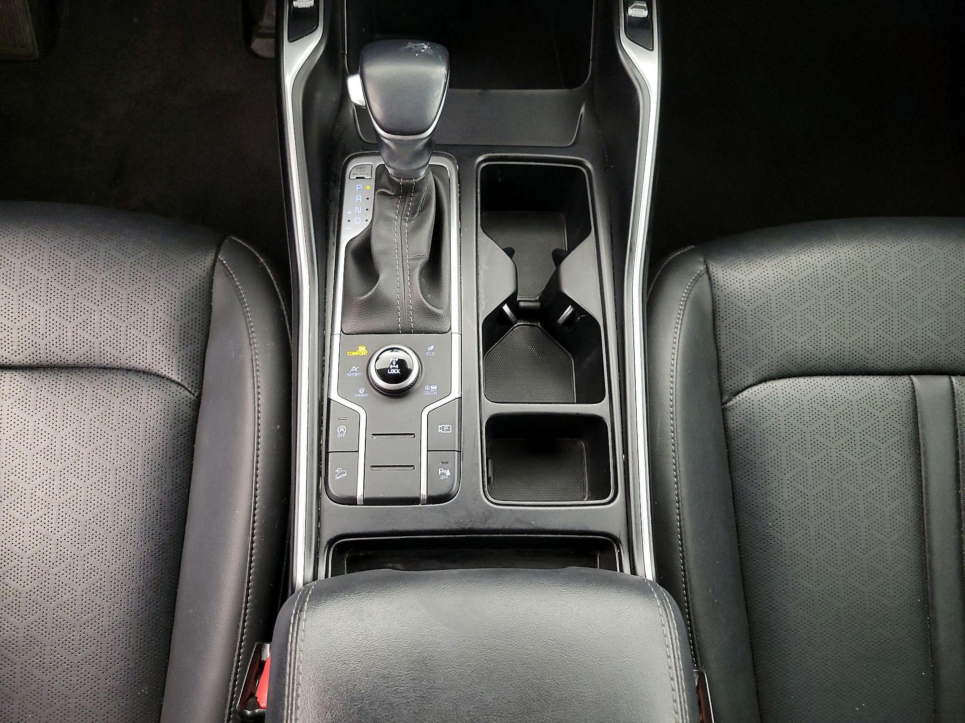 Thumbnail: 2022 Kia Sorento - 18