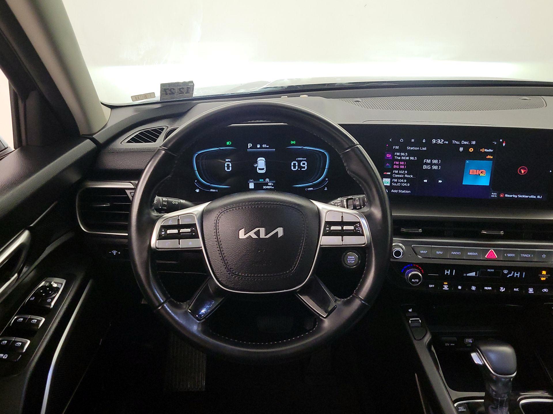 Thumbnail: 2023 Kia Telluride - 10