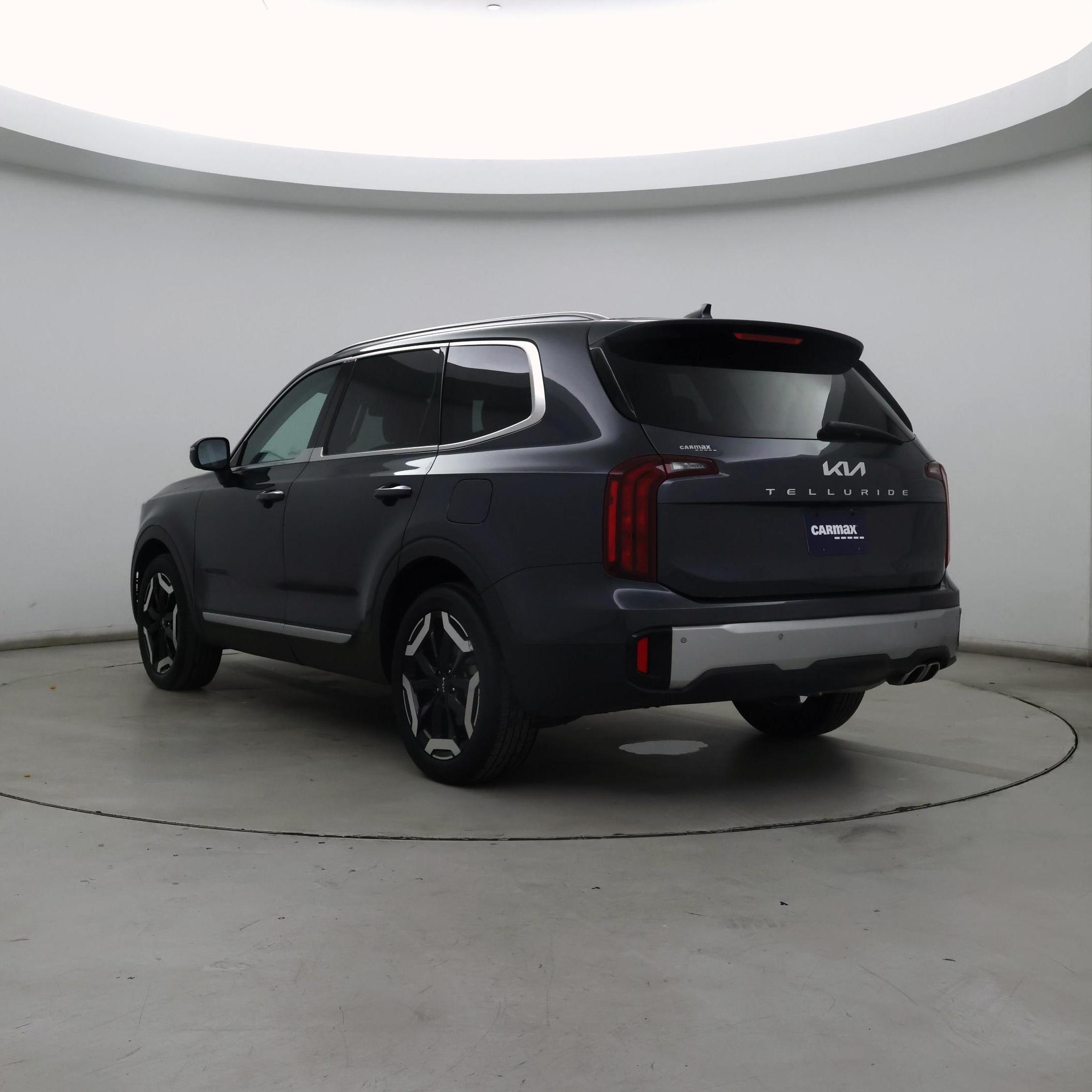 Thumbnail: 2023 Kia Telluride - 2