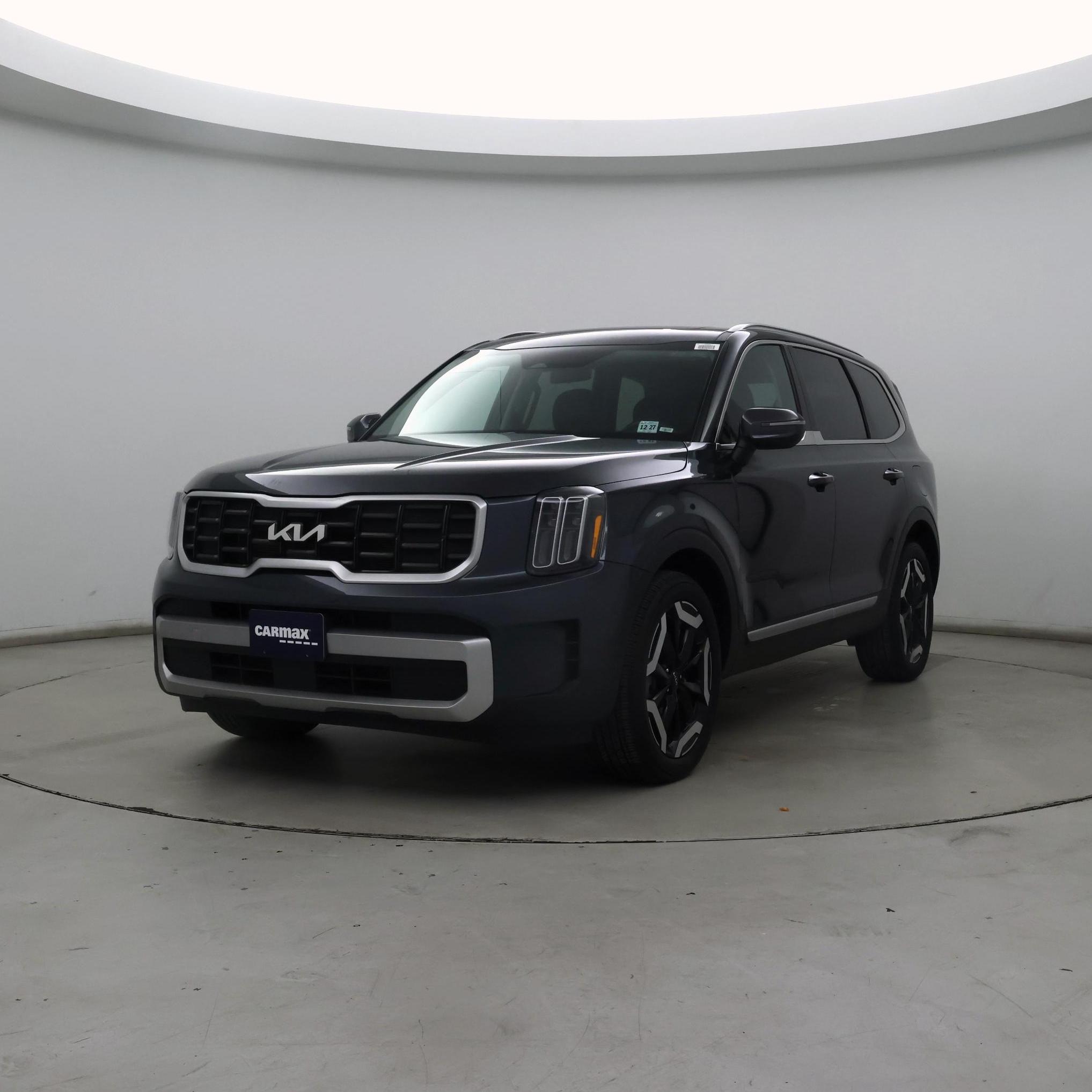 Thumbnail: 2023 Kia Telluride - 4