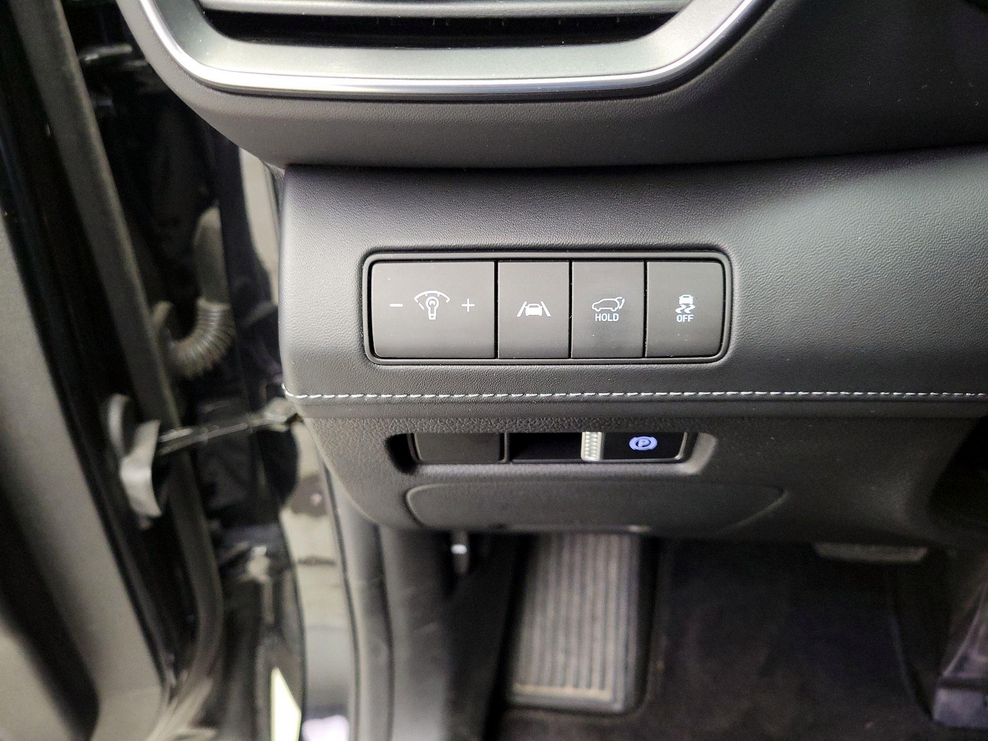 Thumbnail: 2023 Hyundai Santa Fe - 13