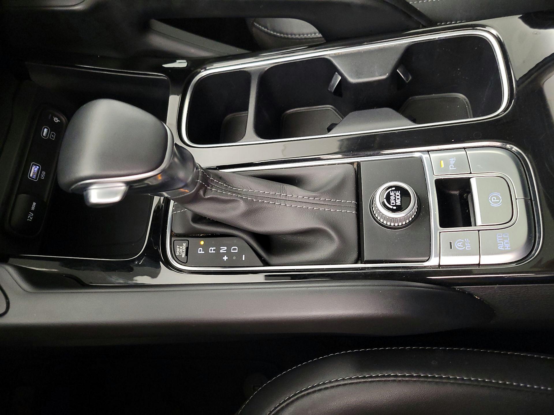 Thumbnail: 2023 Kia Telluride - 18