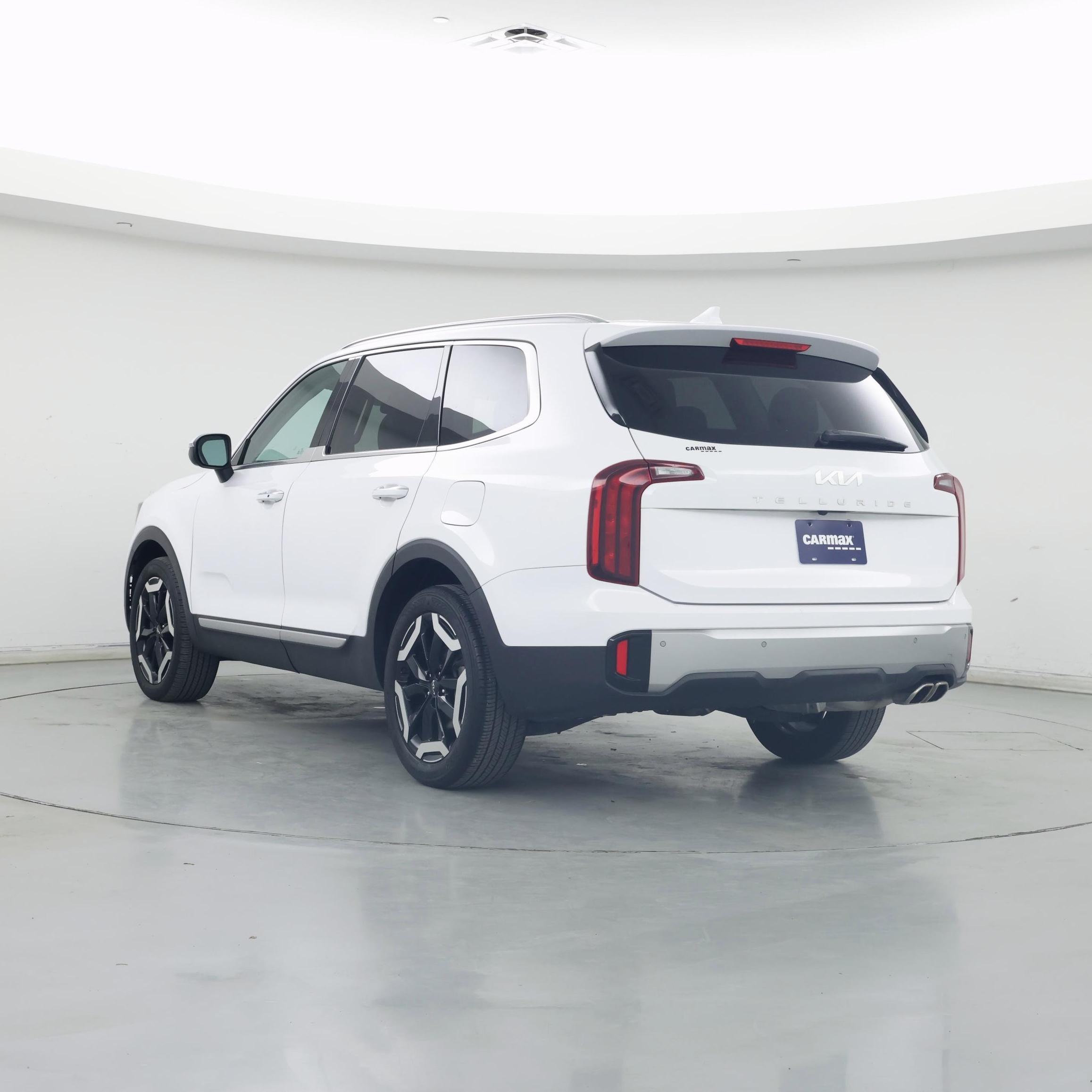 Thumbnail: 2023 Kia Telluride - 2