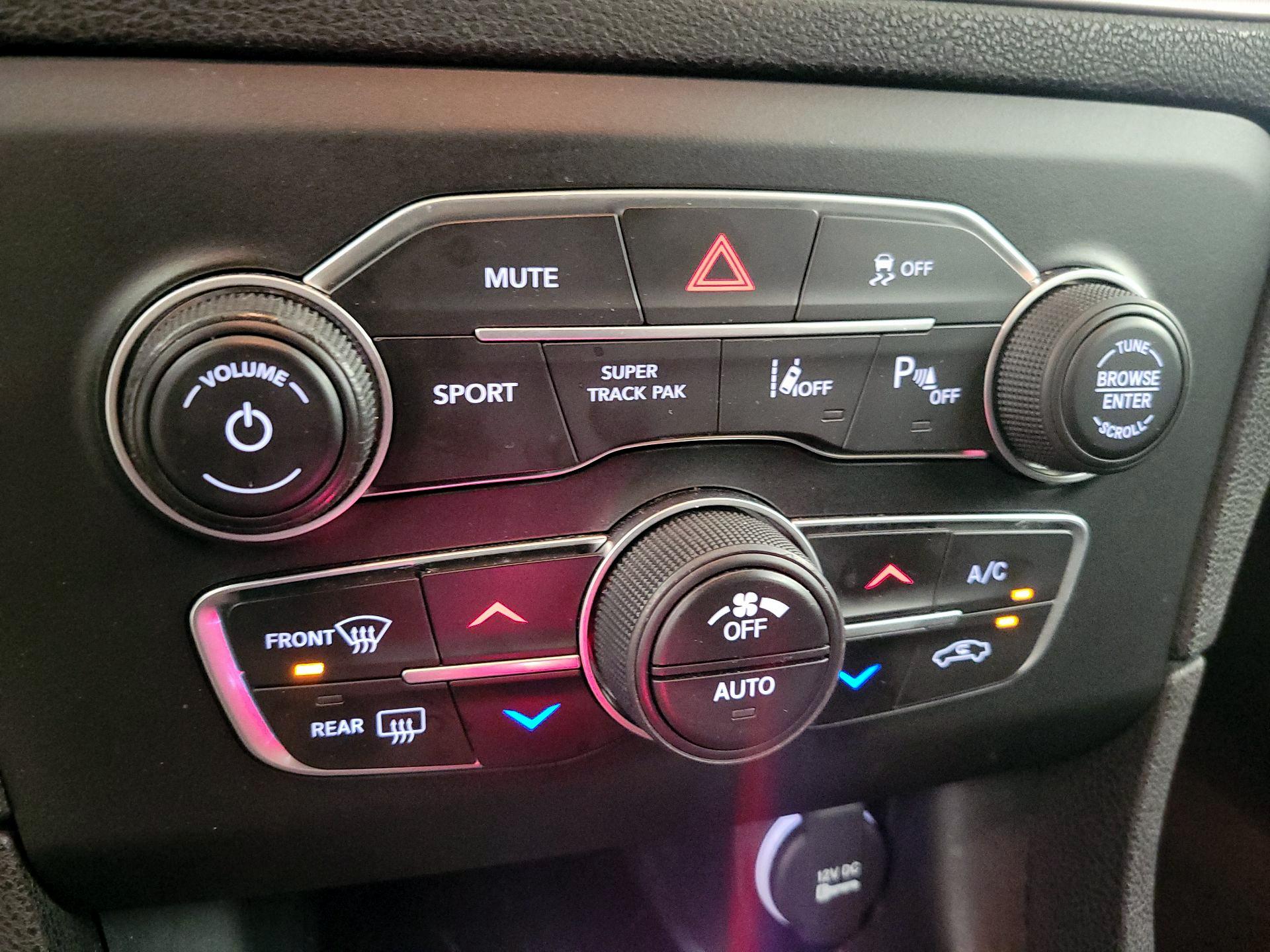 Thumbnail: 2023 Dodge Charger - 16