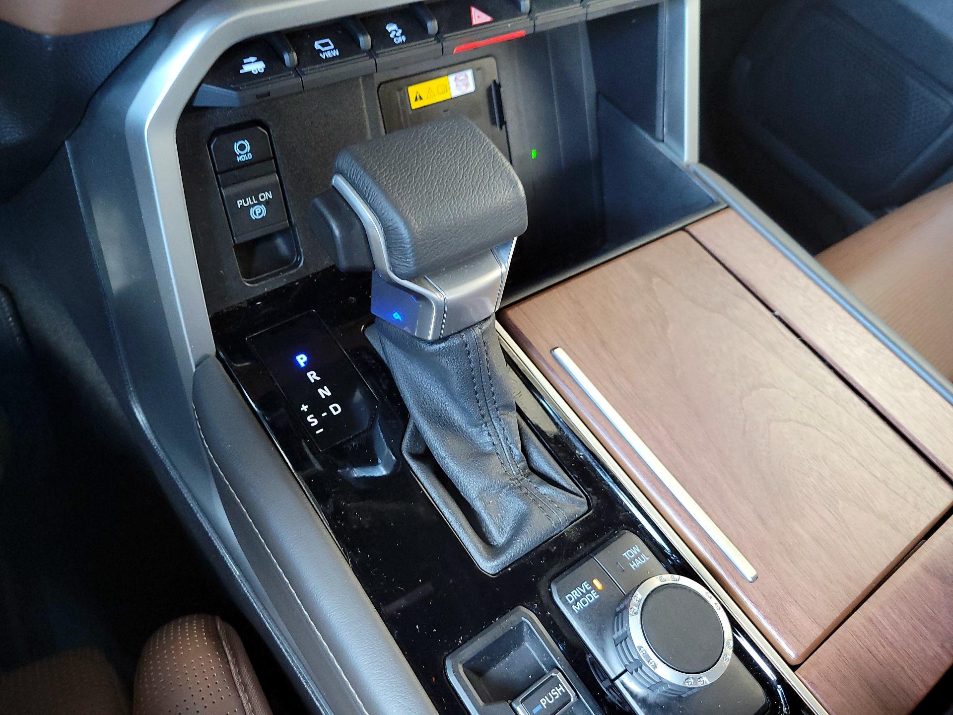 Thumbnail: 2024 Toyota Tundra - 17