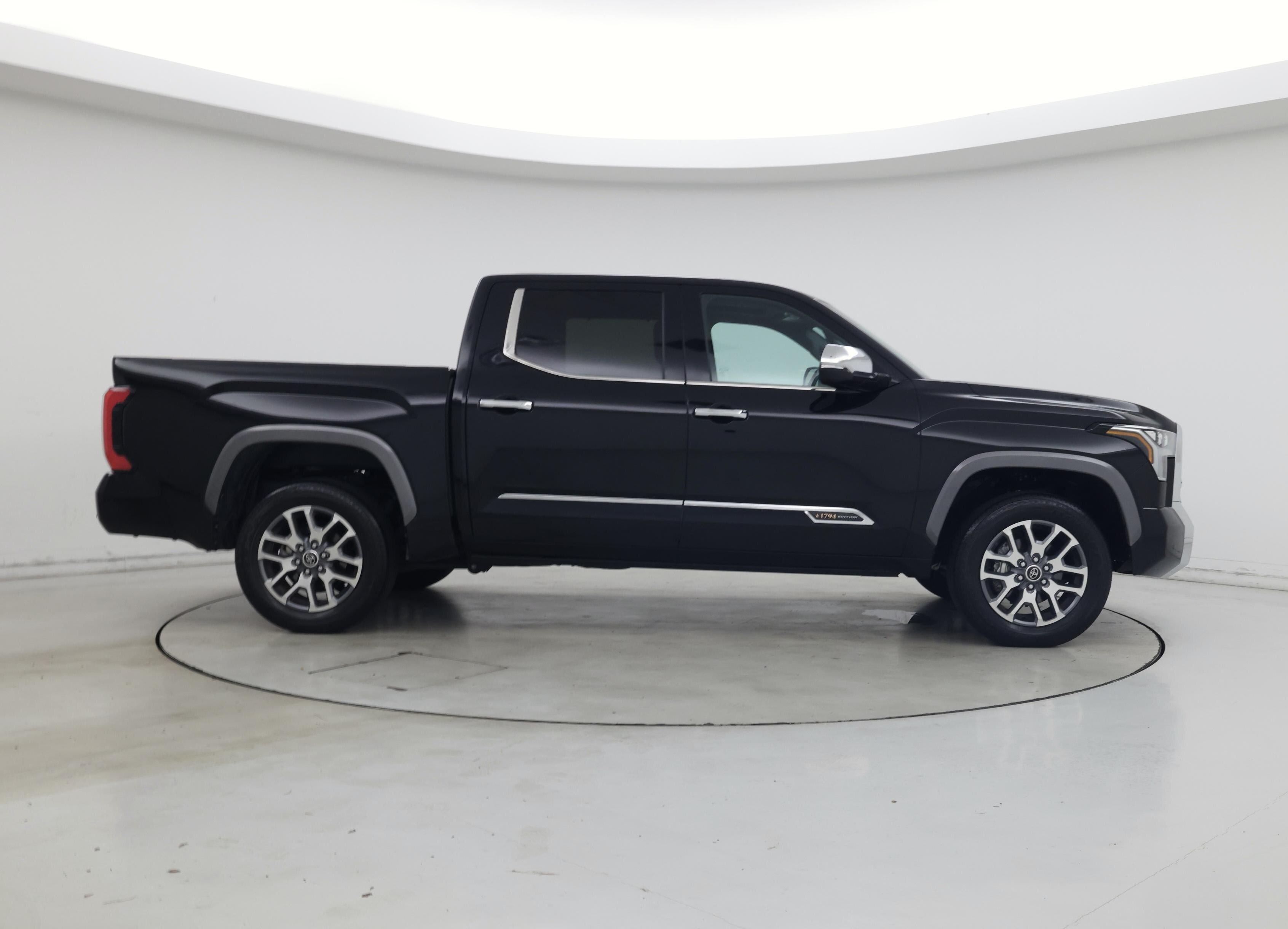 Thumbnail: 2024 Toyota Tundra - 7