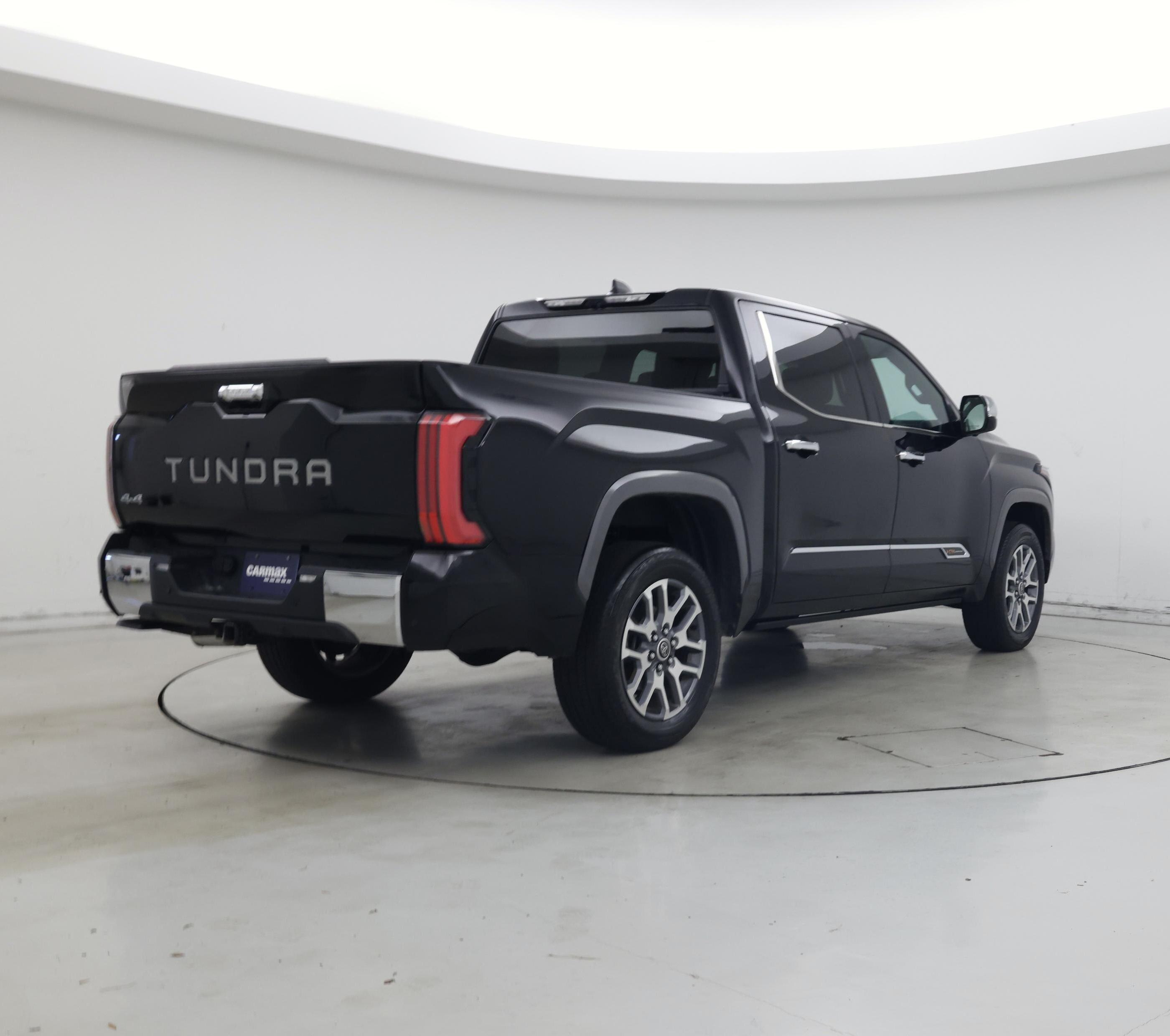 Thumbnail: 2024 Toyota Tundra - 8