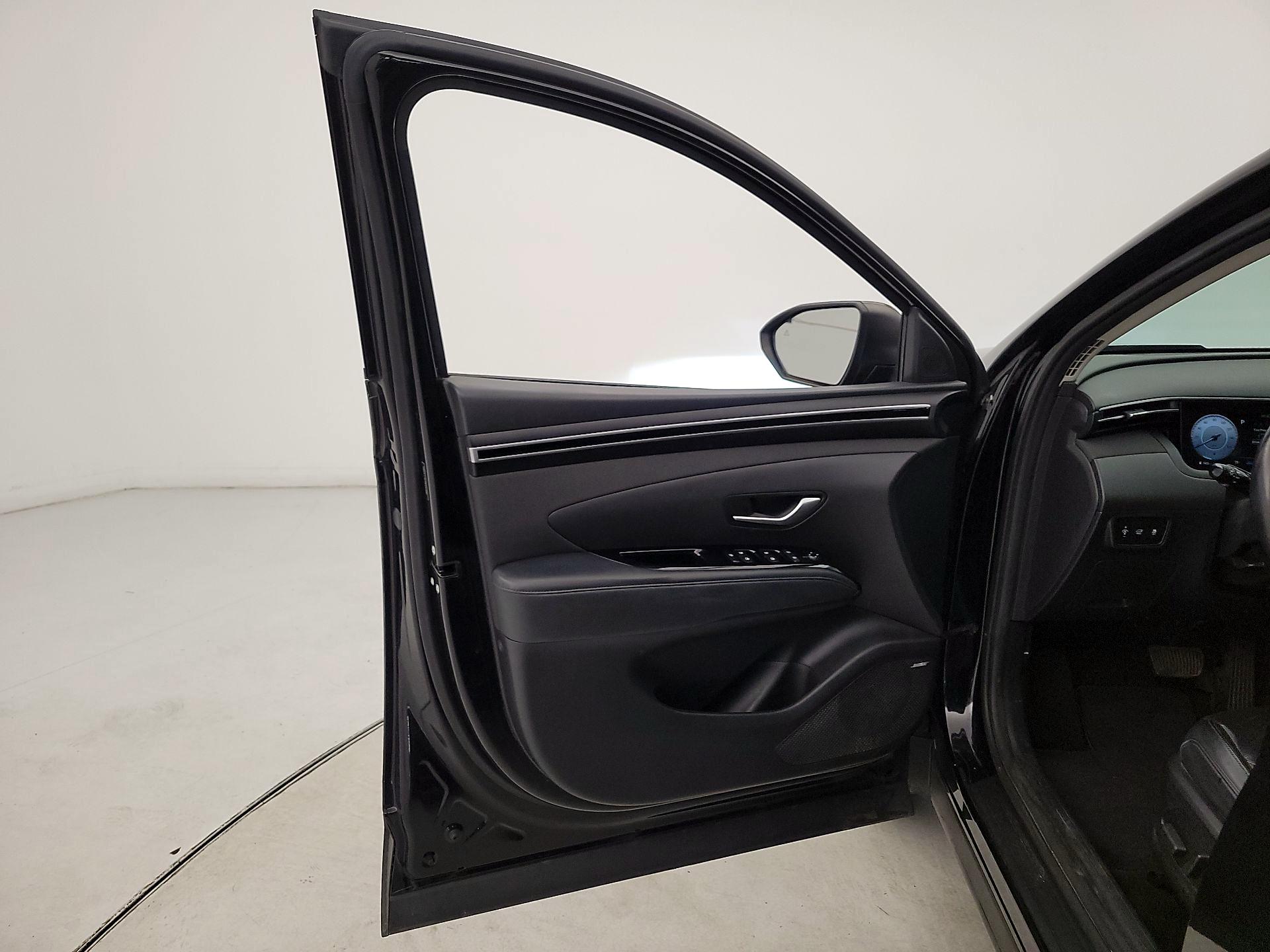 Thumbnail: 2022 Hyundai Tucson - 12