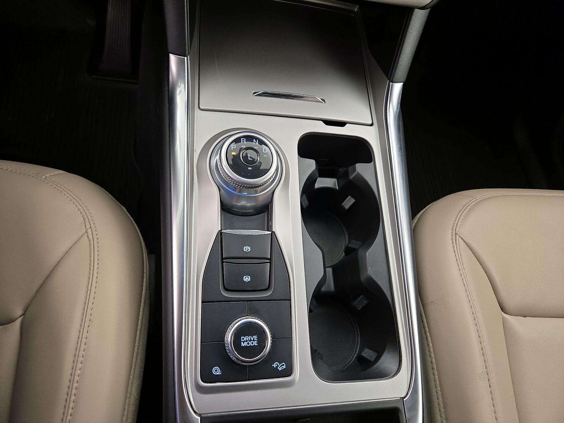 Thumbnail: 2022 Ford Explorer - 18