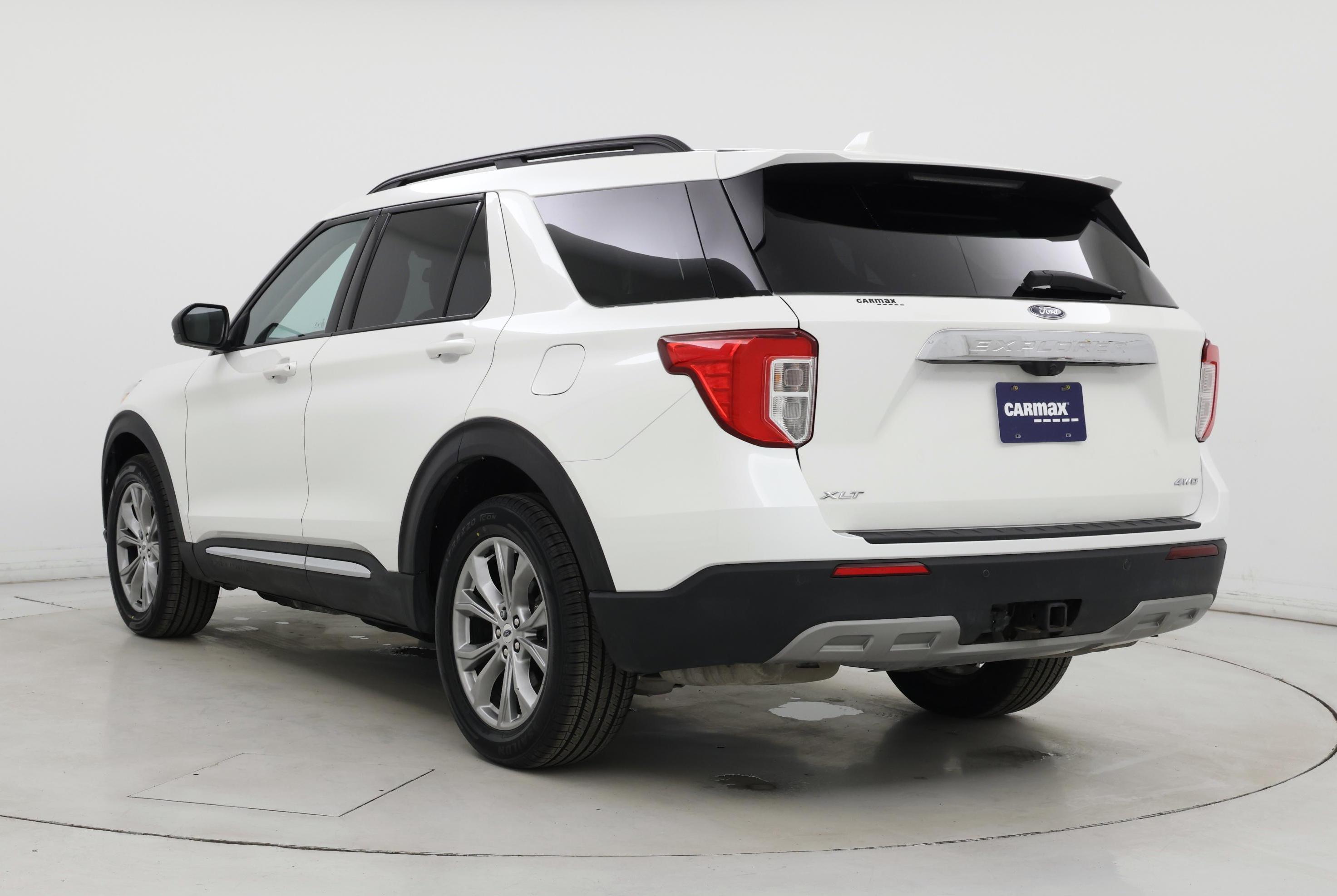 Thumbnail: 2022 Ford Explorer - 2