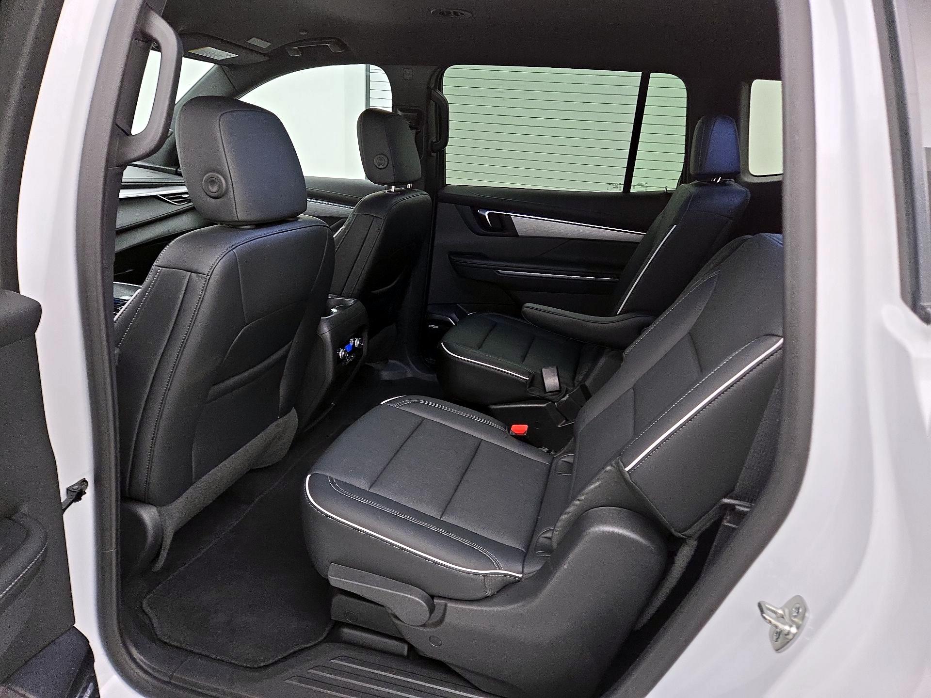 Thumbnail: 2025 Buick Enclave - 18