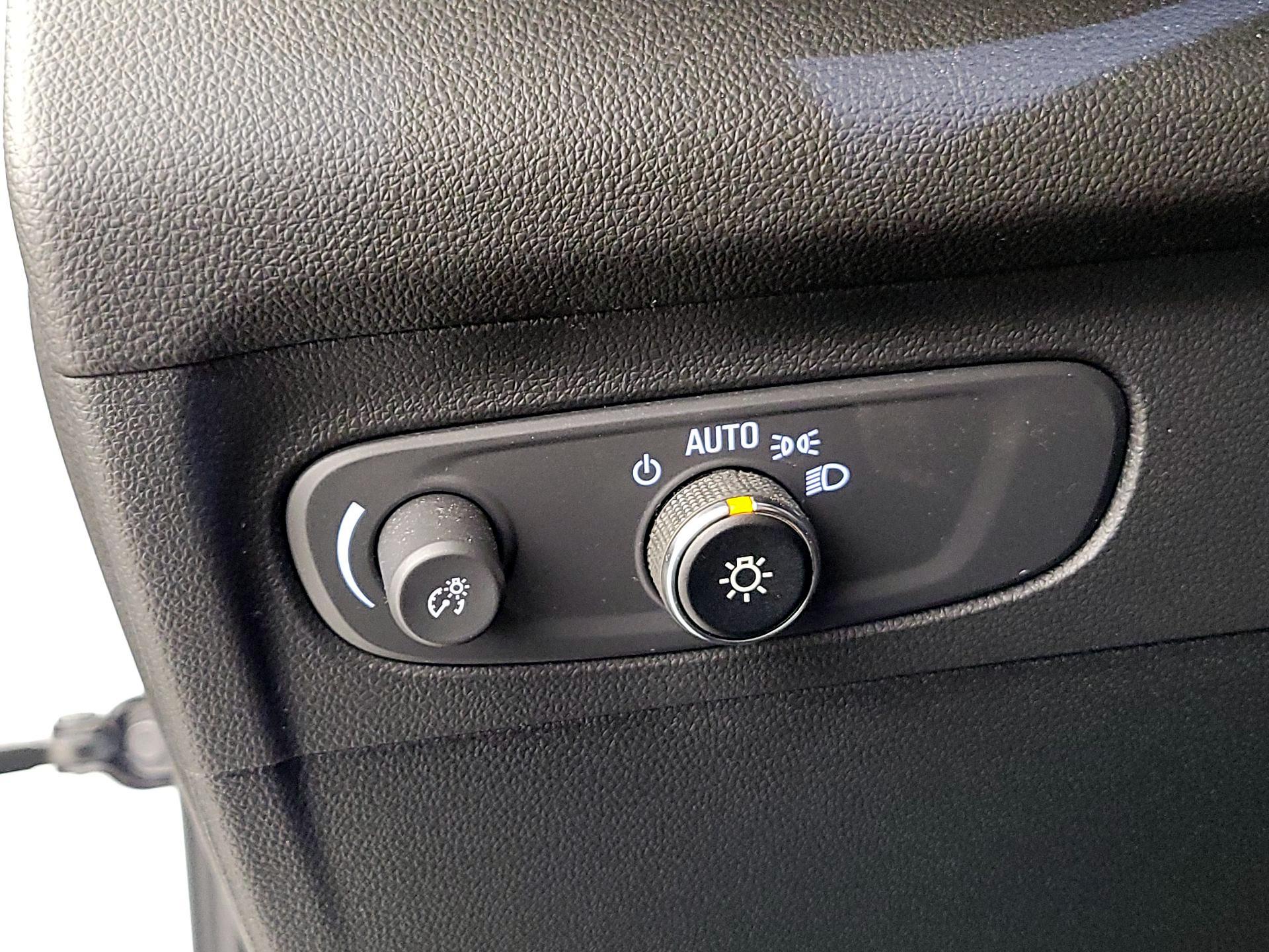 Thumbnail: 2023 Buick Envision - 13