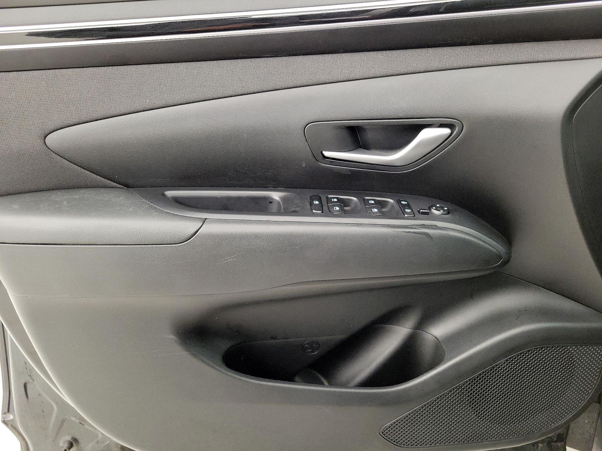 Thumbnail: 2023 Hyundai Tucson - 12