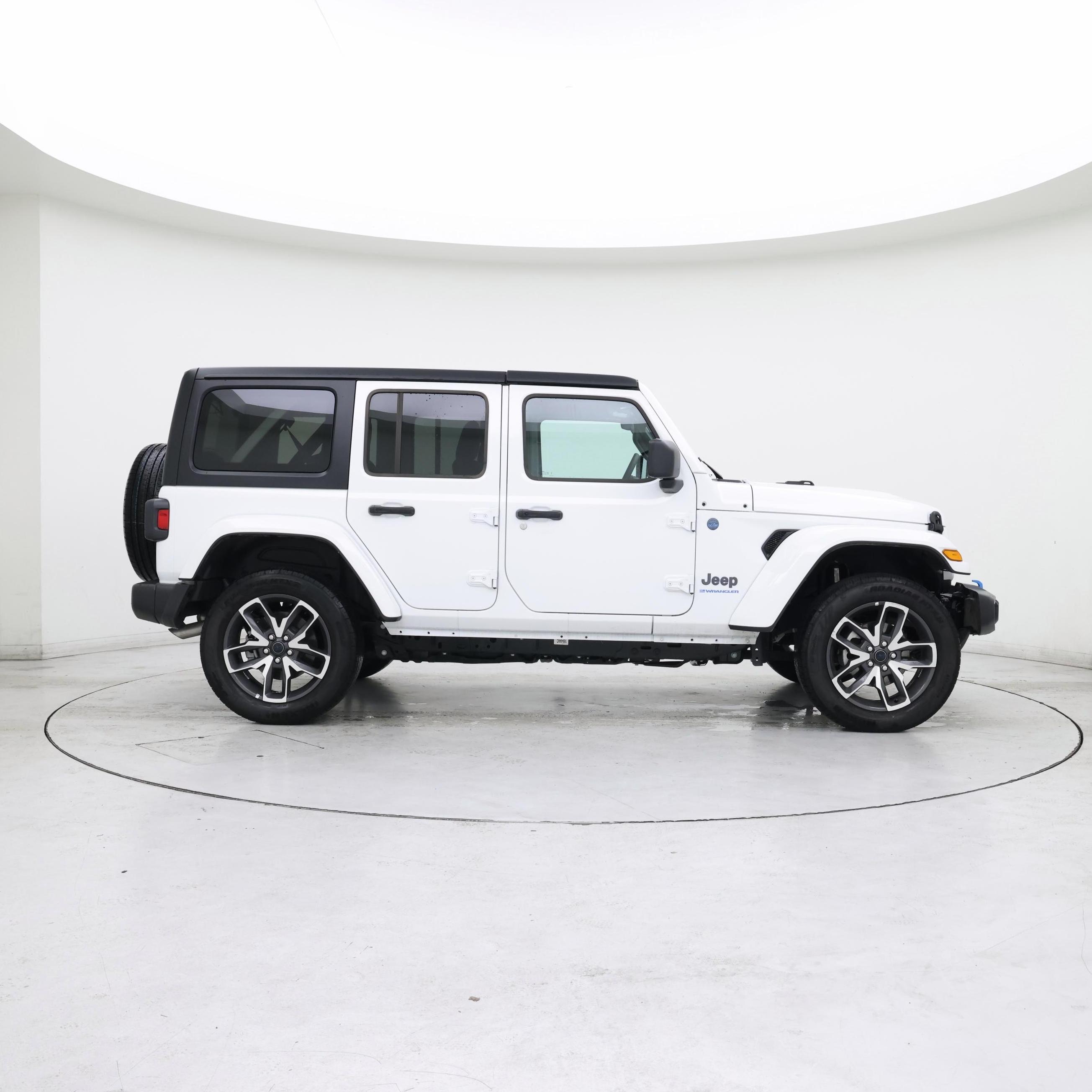 Thumbnail: 2024 Jeep Wrangler - 7