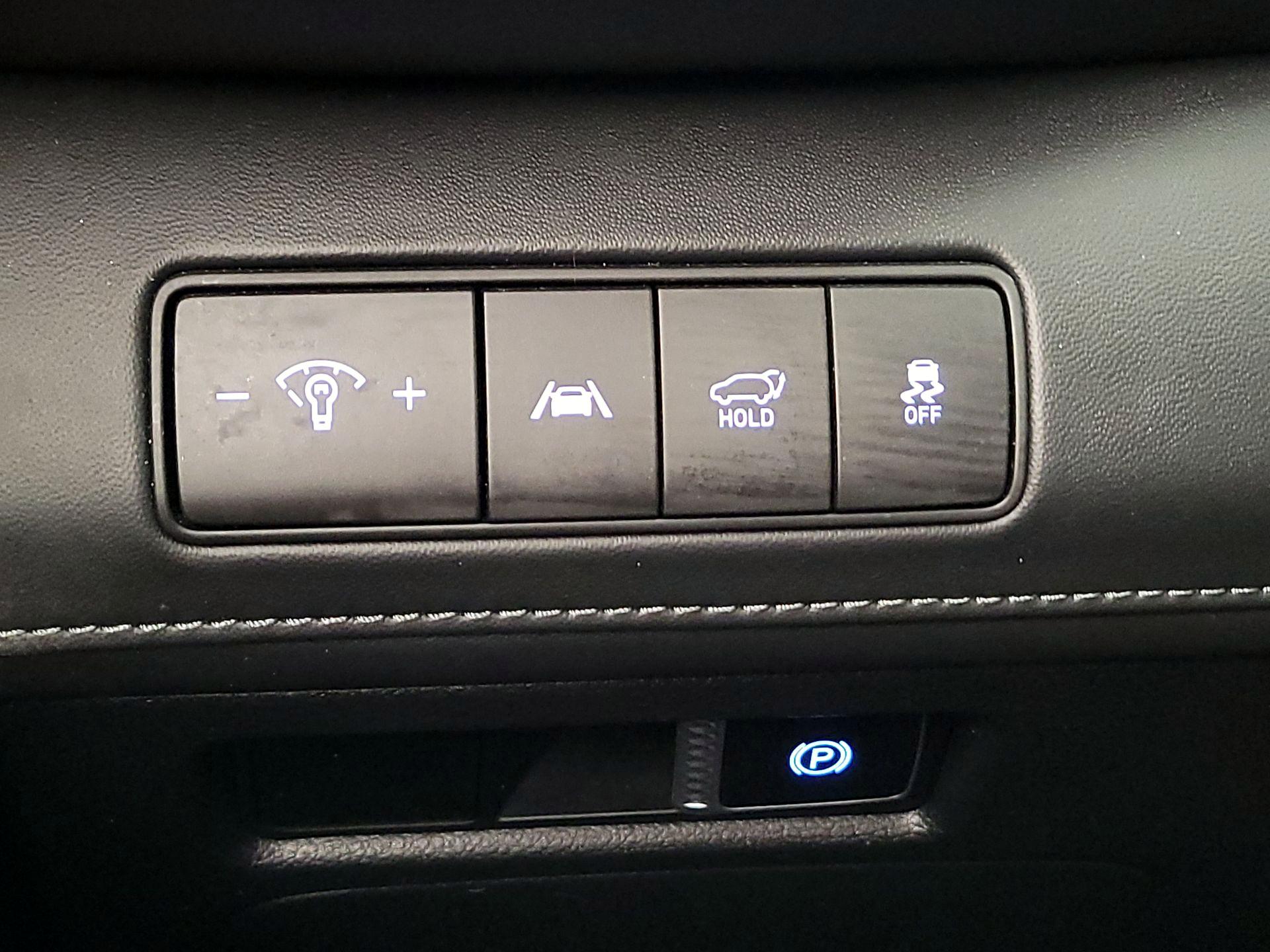 Thumbnail: 2023 Hyundai Santa Fe - 13