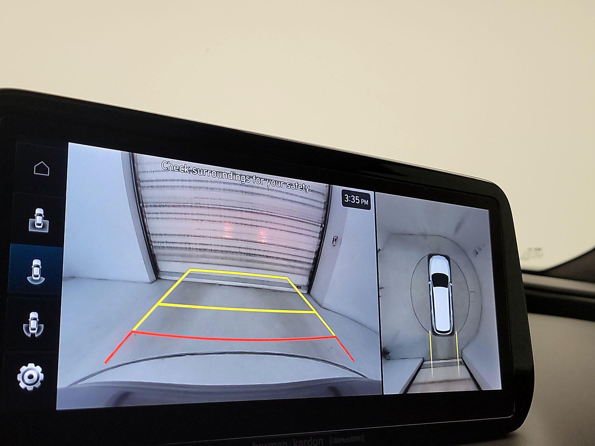 Thumbnail: 2023 Hyundai Santa Fe - 15