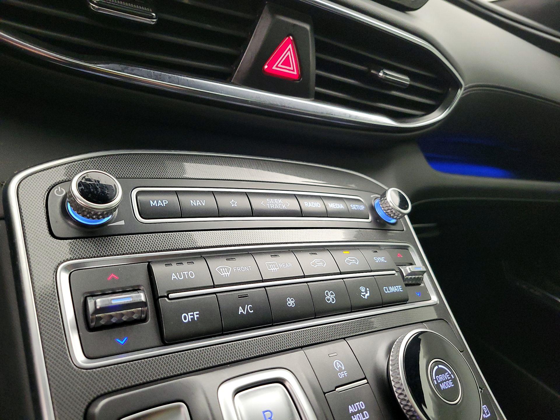 Thumbnail: 2023 Hyundai Santa Fe - 17