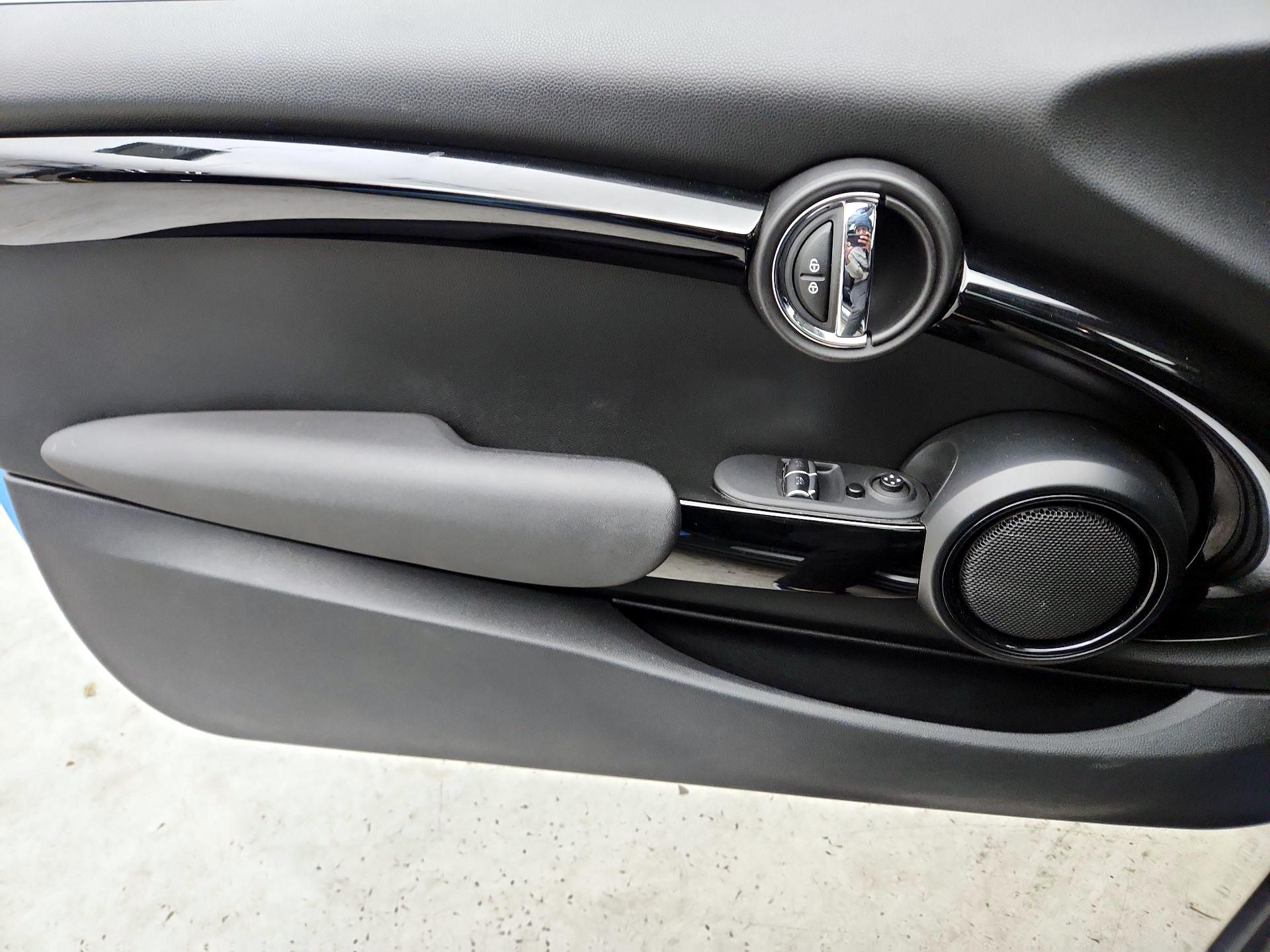 Thumbnail: 2018 MINI Cooper - 12