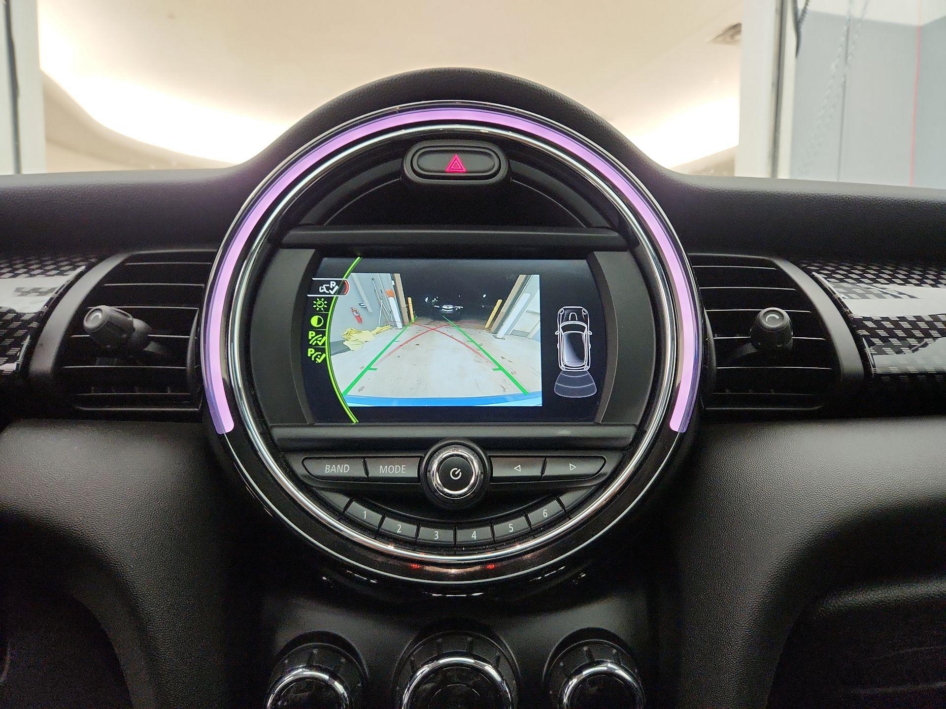 Thumbnail: 2018 MINI Cooper - 14