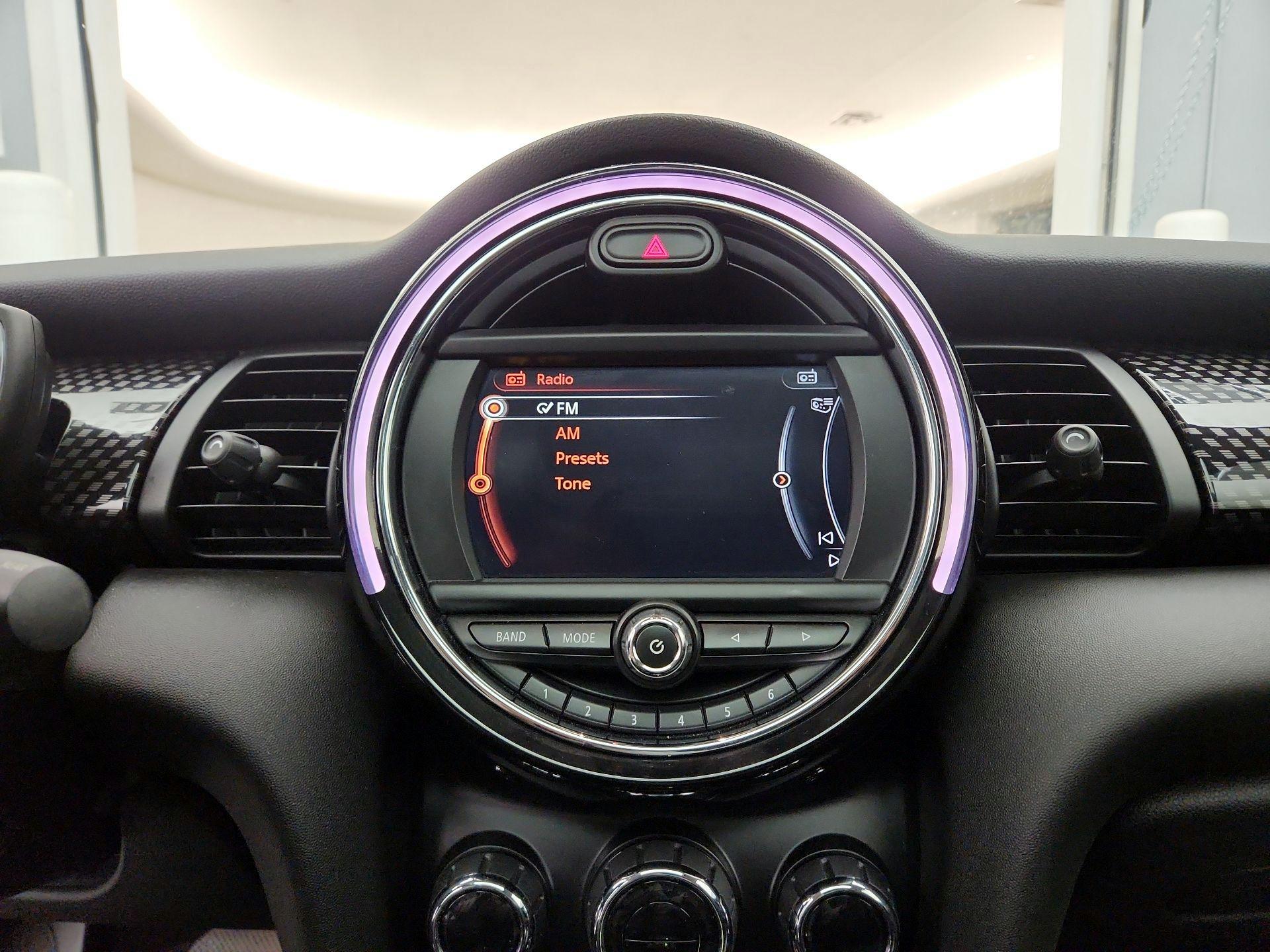 Thumbnail: 2018 MINI Cooper - 15