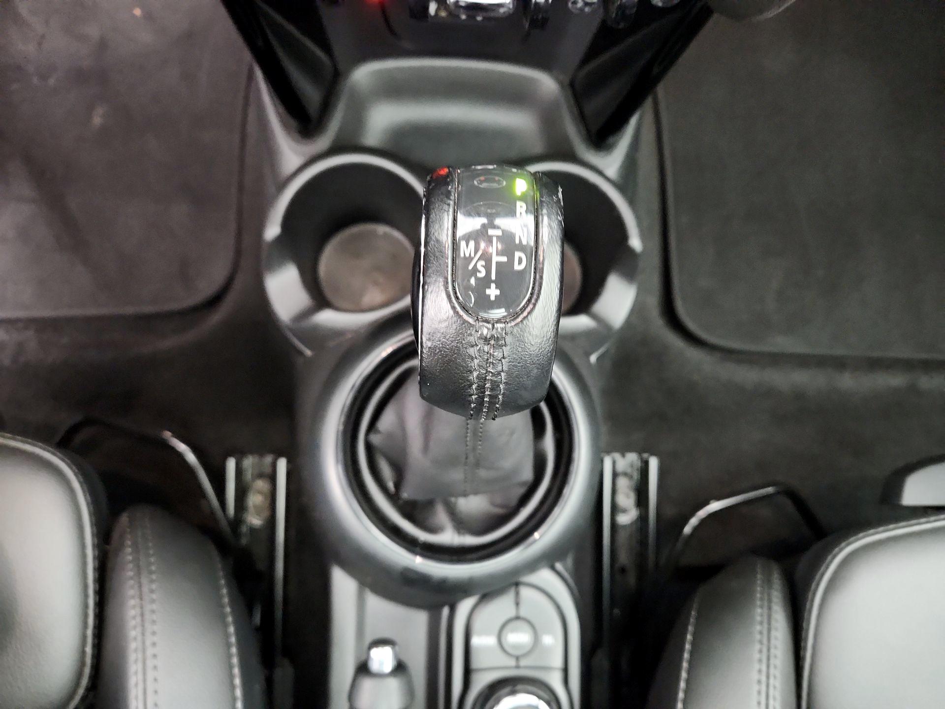 Thumbnail: 2018 MINI Cooper - 17