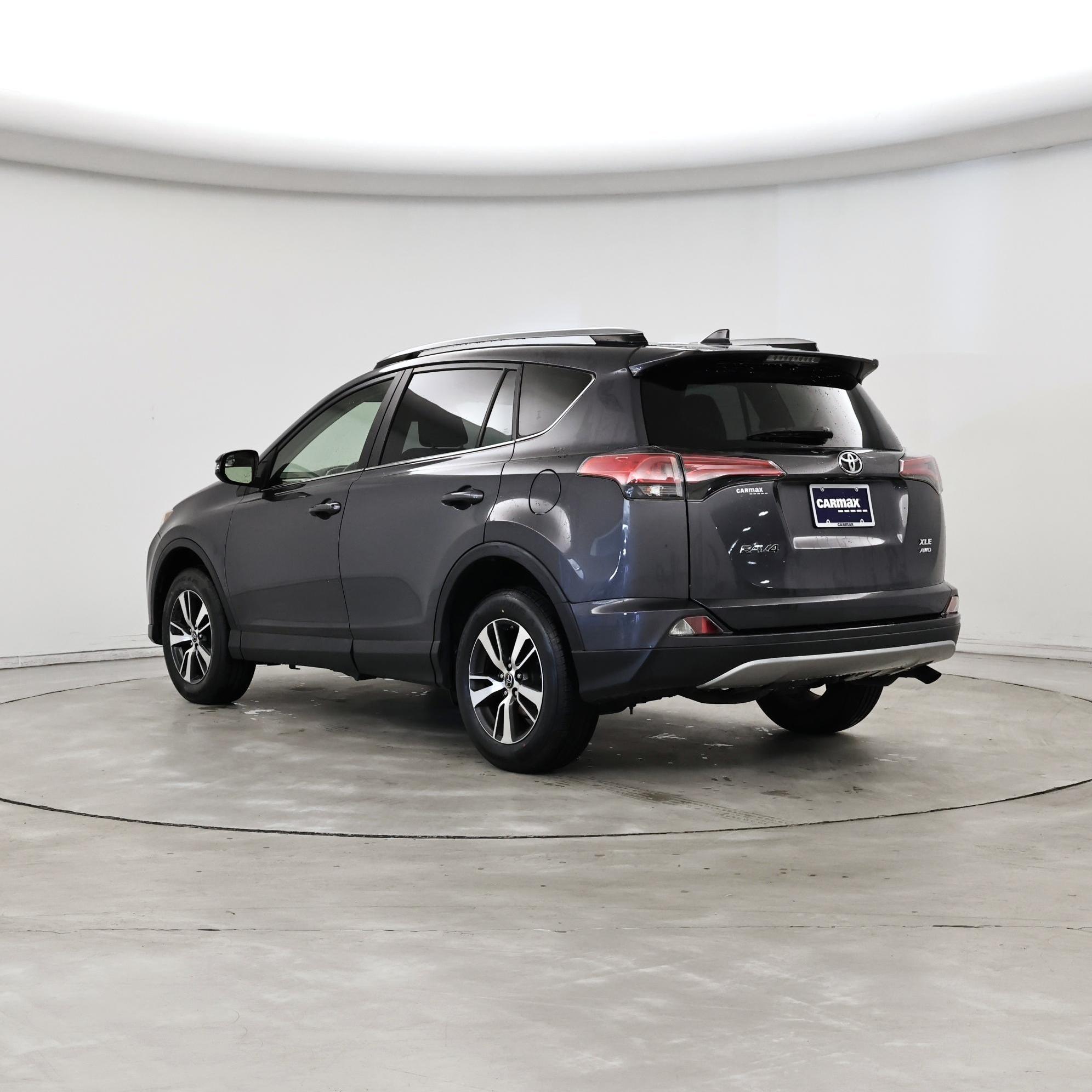 Thumbnail: 2017 Toyota RAV4 - 2