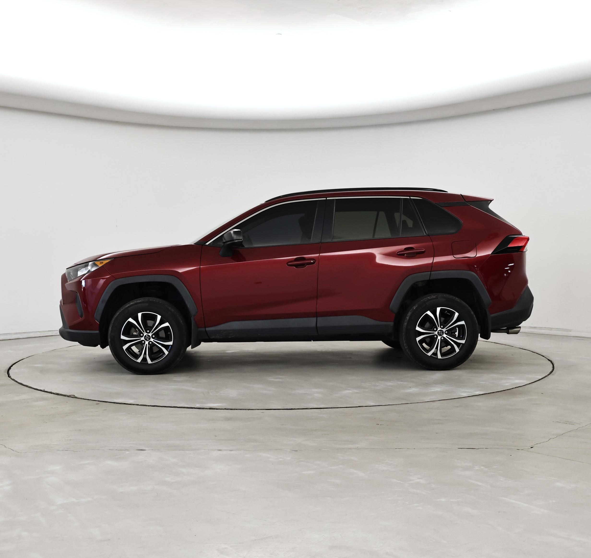 Thumbnail: 2019 Toyota RAV4 - 3