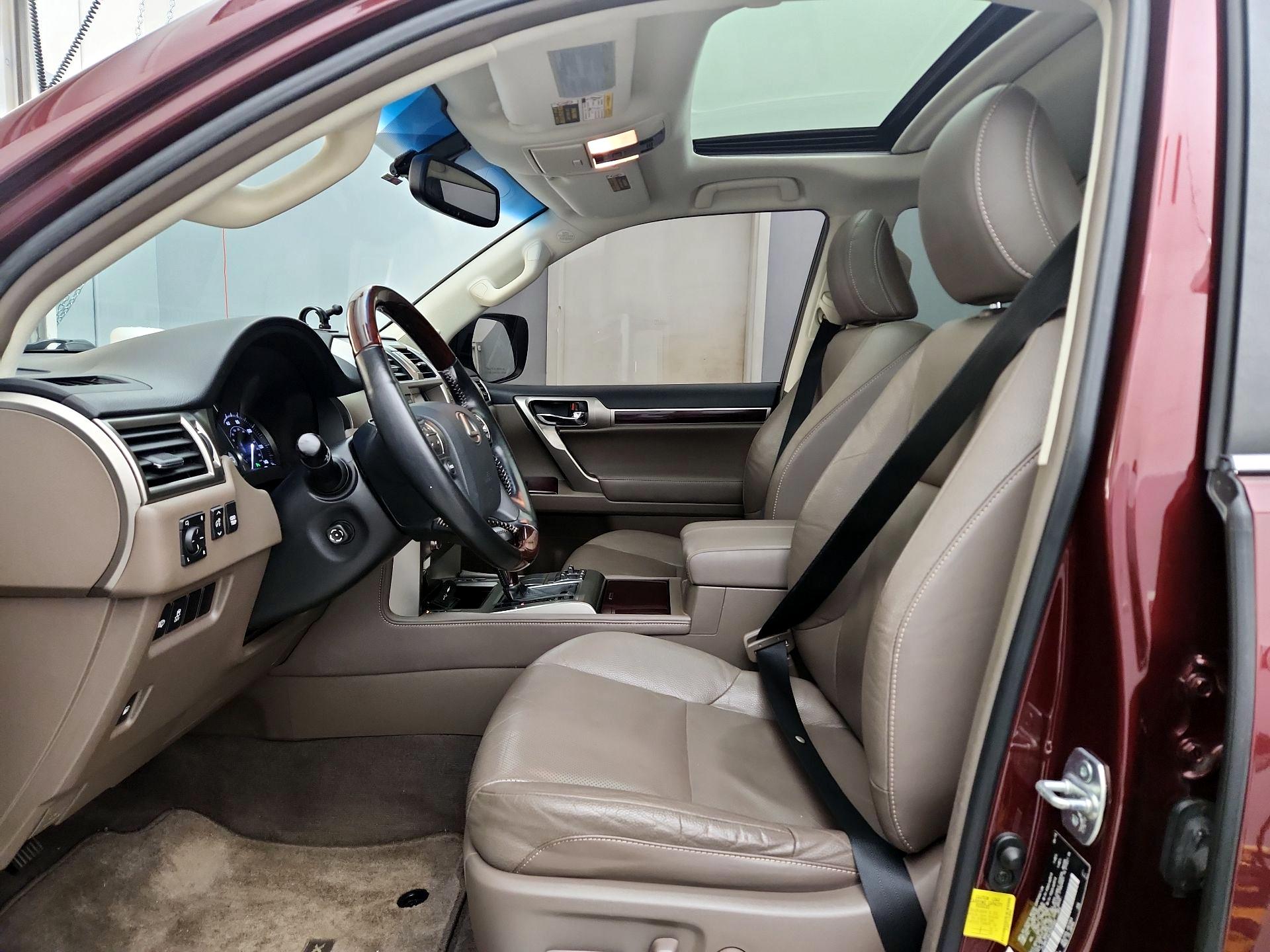 Thumbnail: 2018 Lexus GX - 11