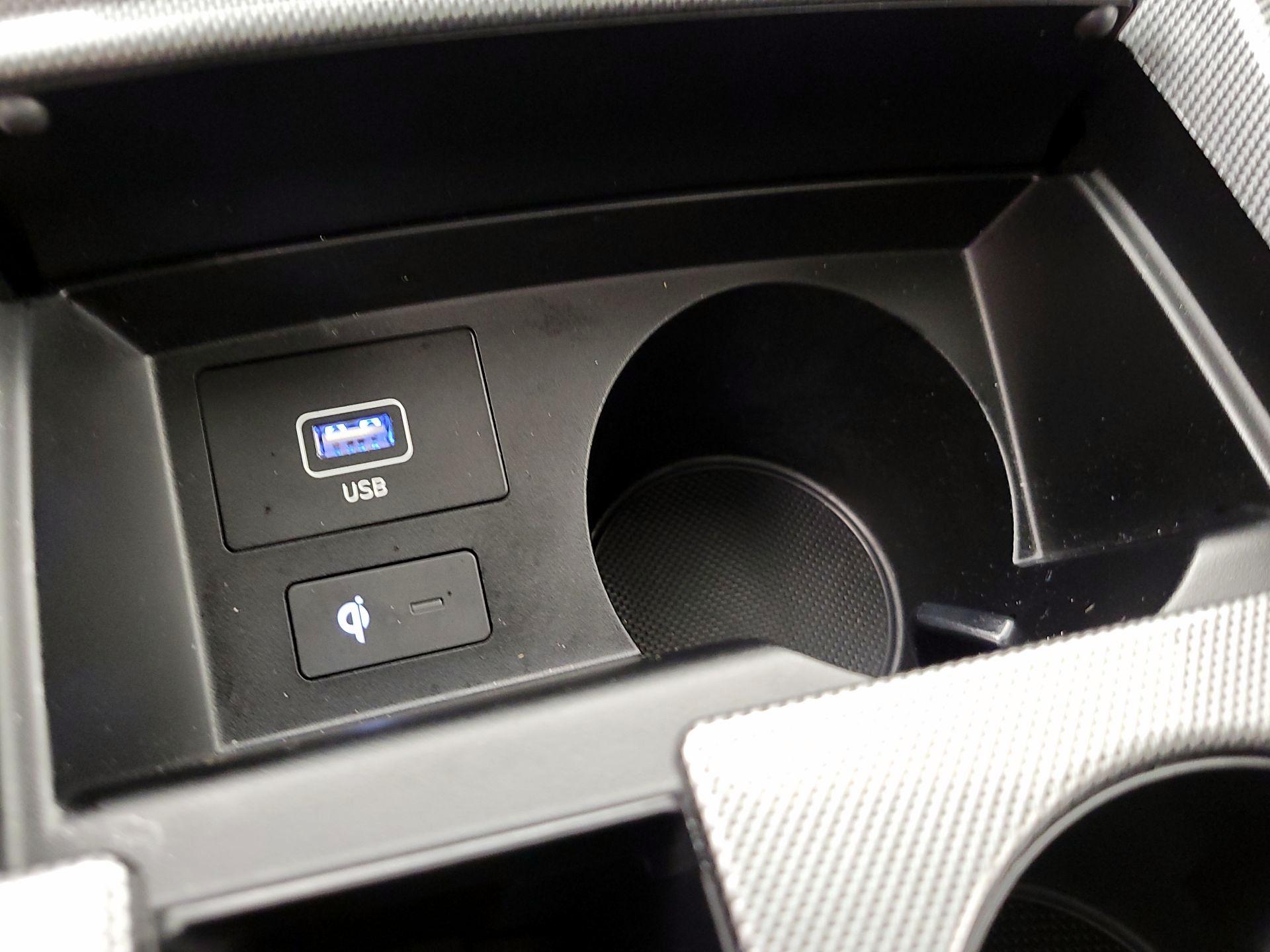 Thumbnail: 2022 Hyundai Santa Fe - 19