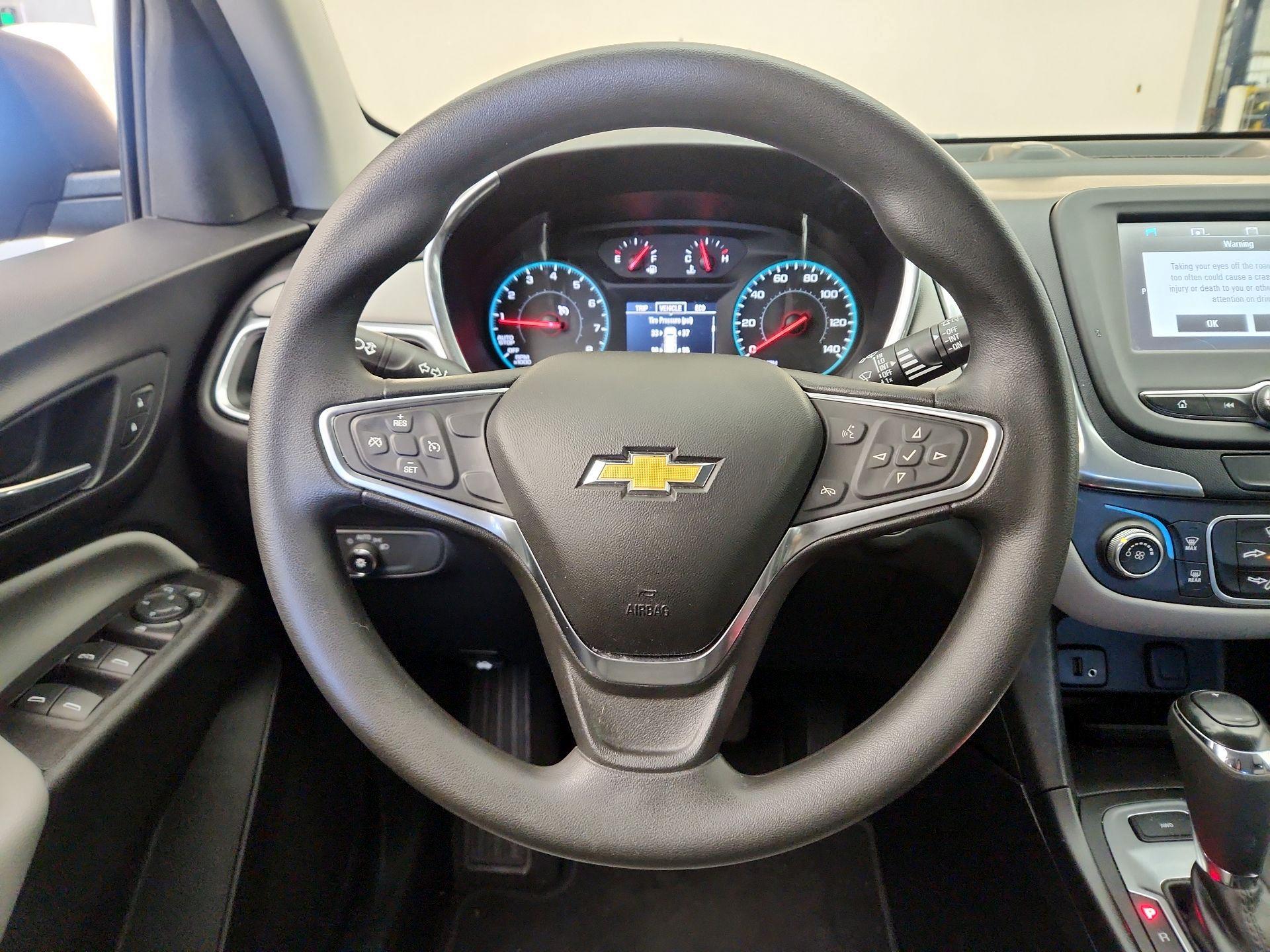 Thumbnail: 2018 Chevrolet Equinox - 10