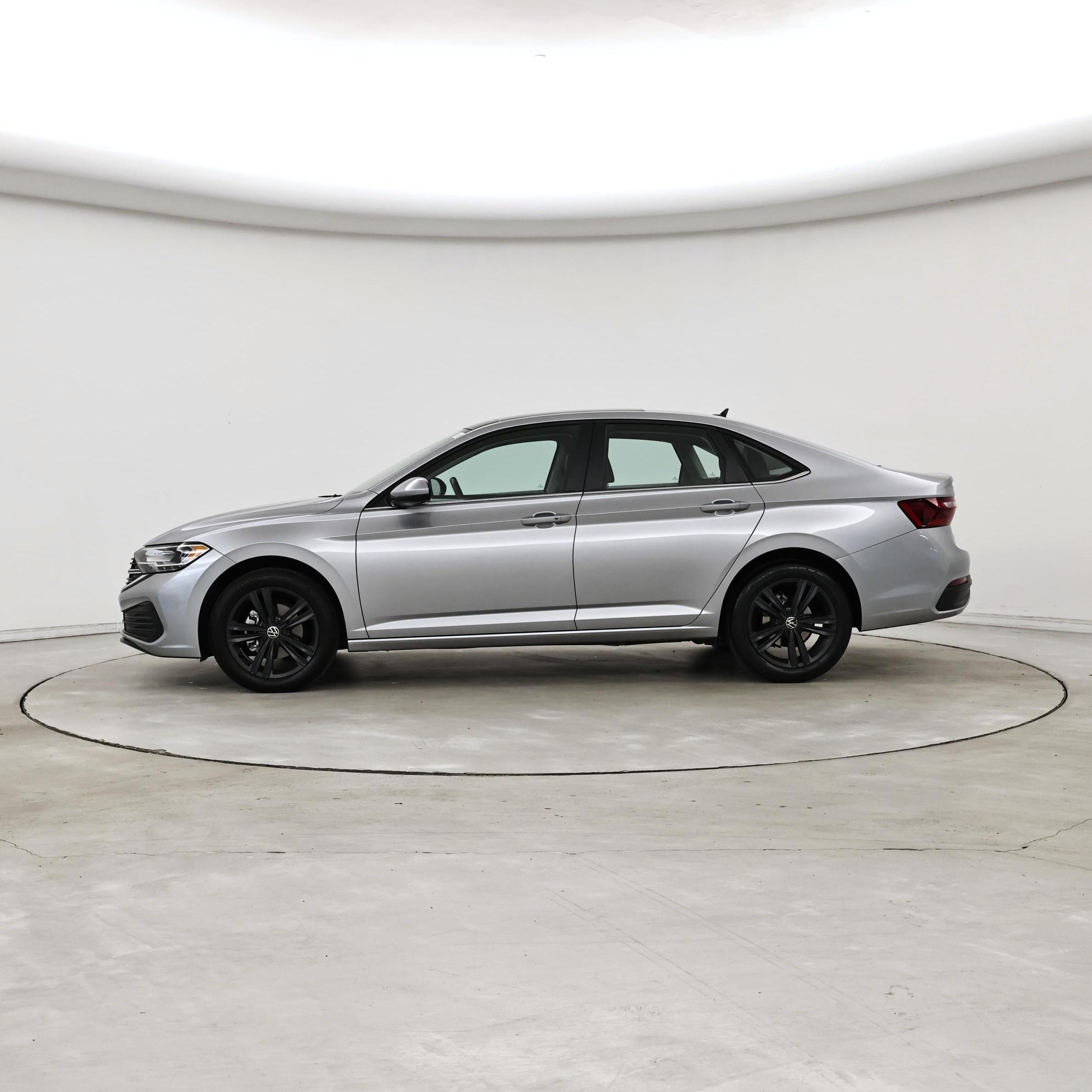 Thumbnail: 2024 Volkswagen Jetta - 3