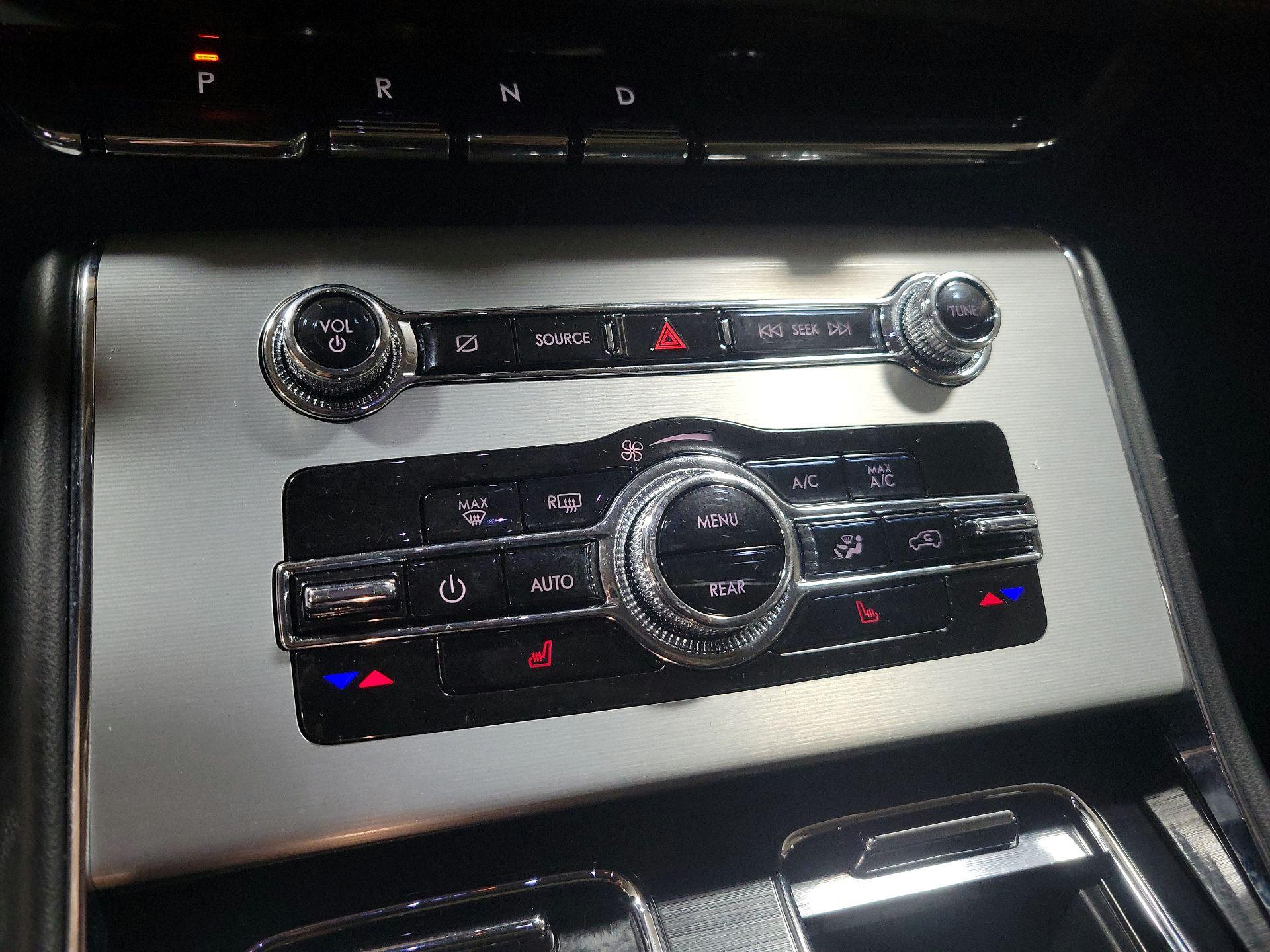 Thumbnail: 2024 Lincoln Aviator - 17