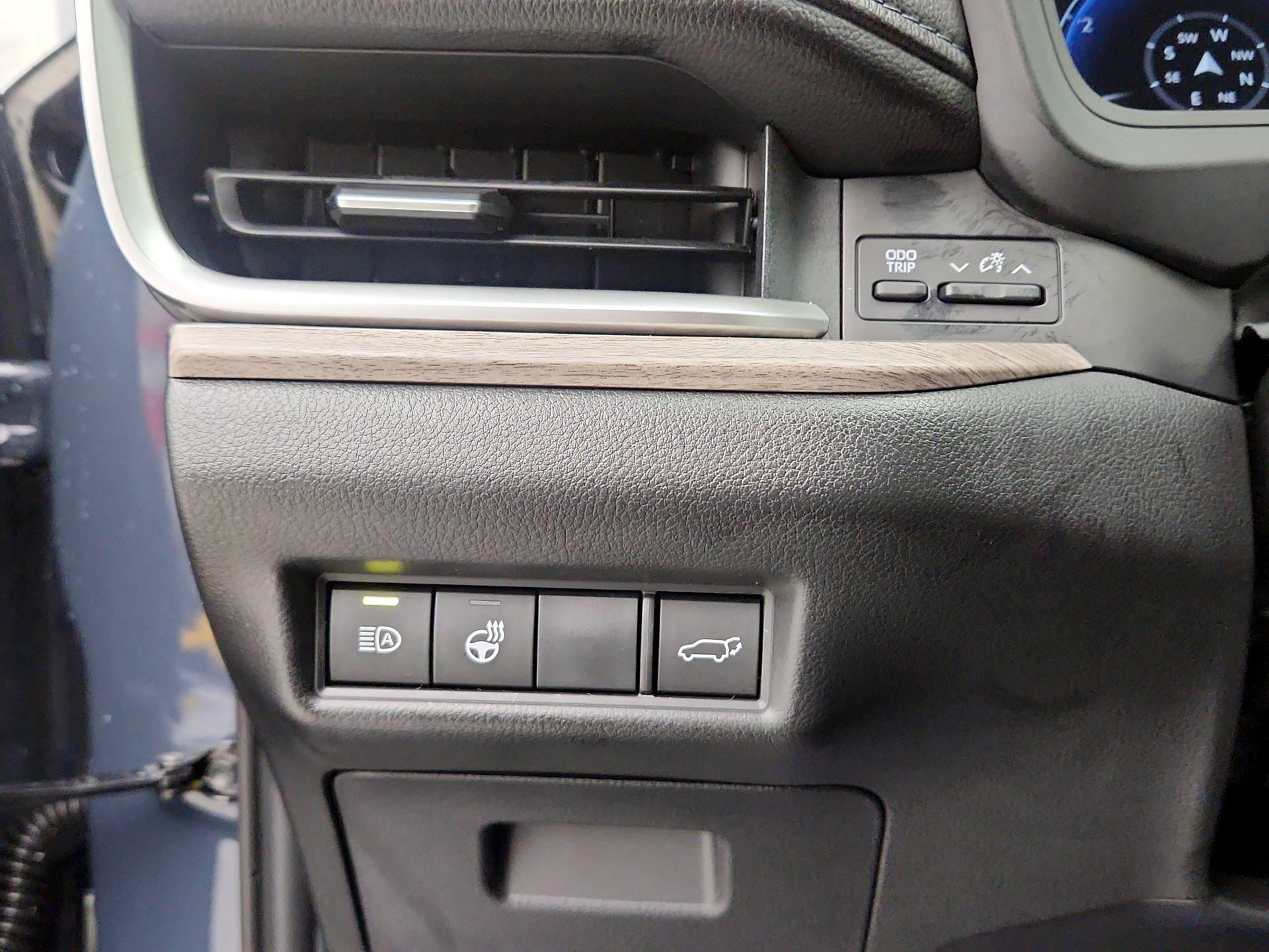 Thumbnail: 2026 Toyota Grand Highlander - 13