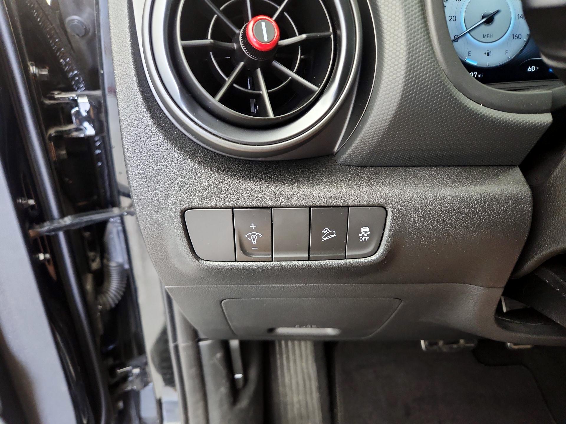 Thumbnail: 2023 Hyundai Kona - 13