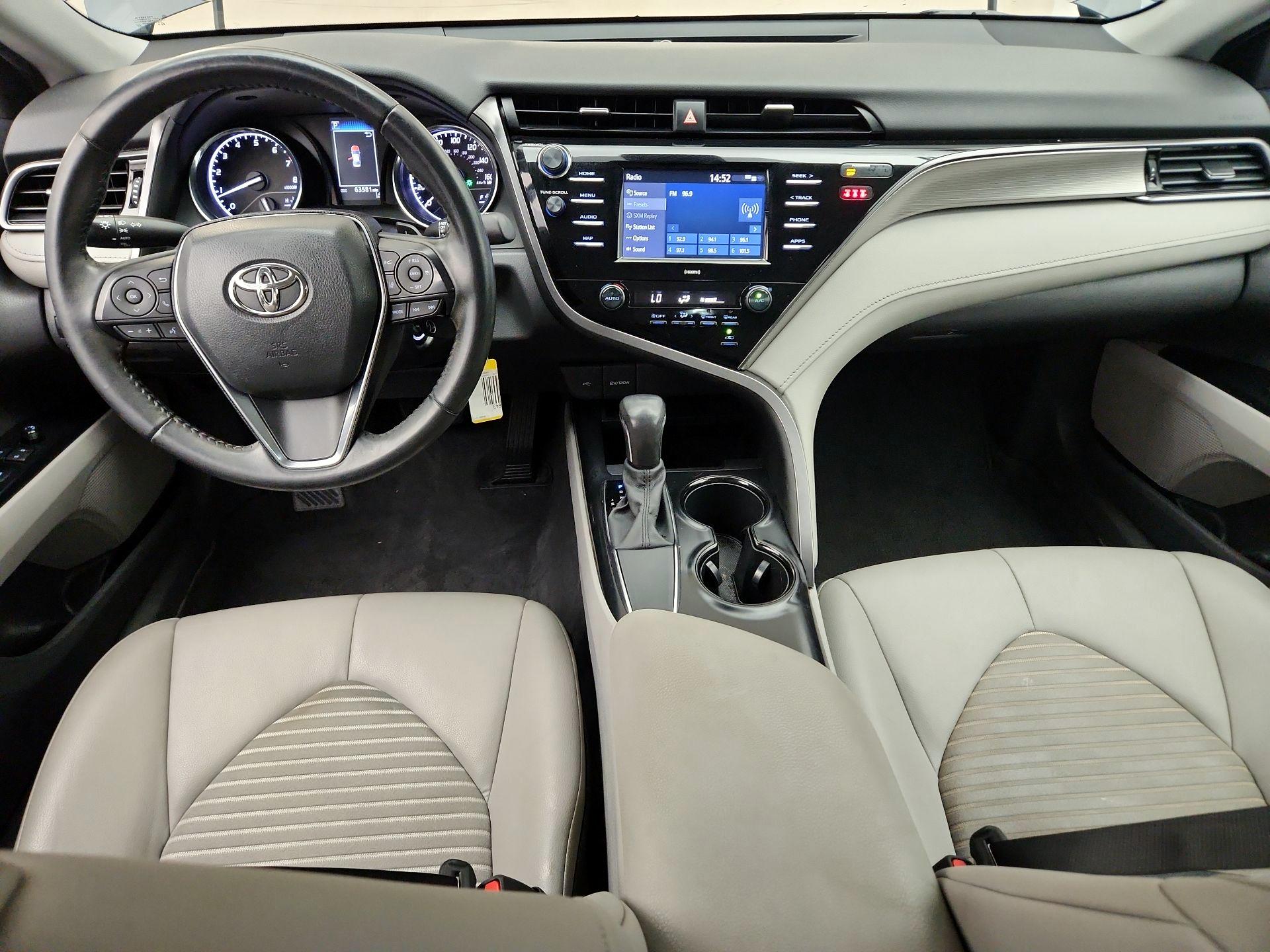 Thumbnail: 2020 Toyota Camry - 9