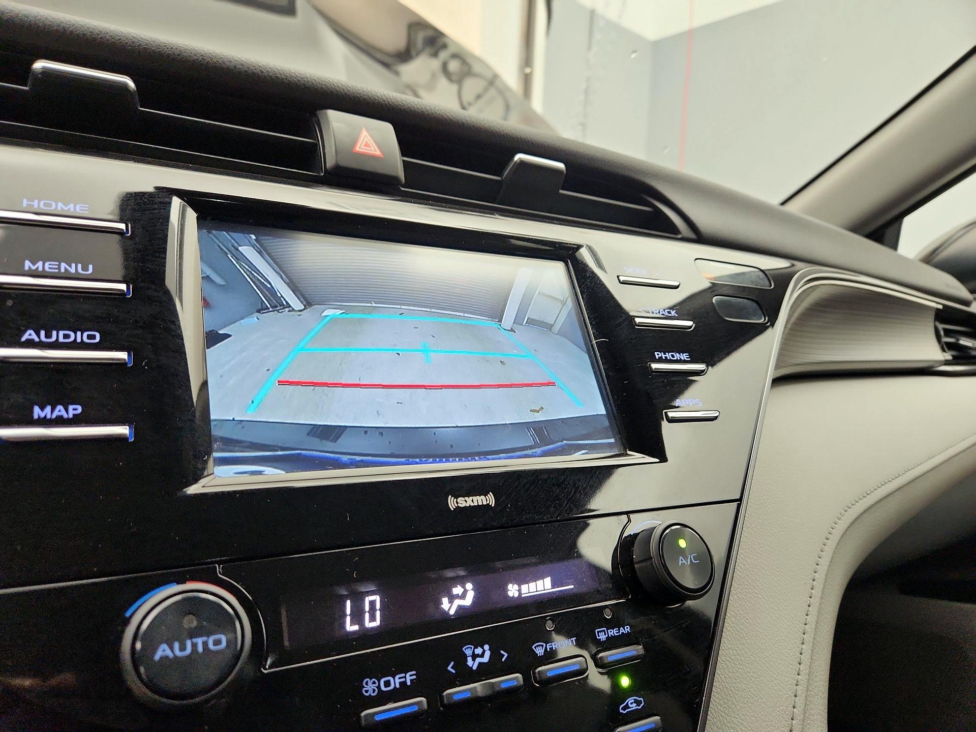 Thumbnail: 2020 Toyota Camry - 14