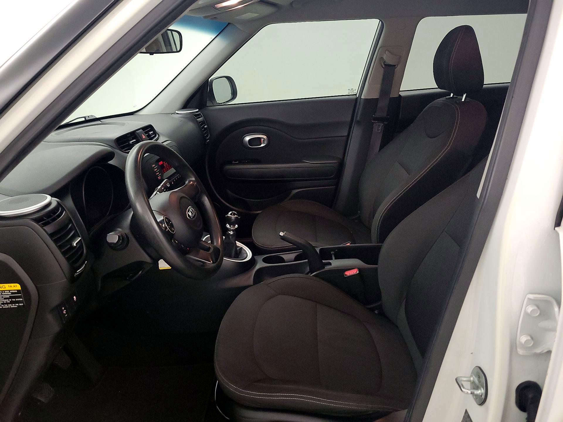 Thumbnail: 2015 Kia Soul - 11