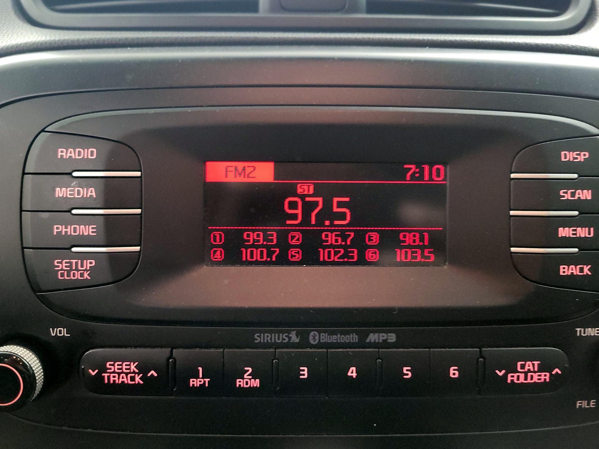 Thumbnail: 2015 Kia Soul - 14