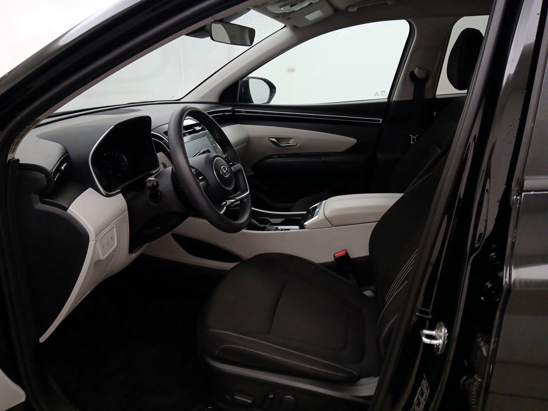 Thumbnail: 2023 Hyundai Tucson - 11