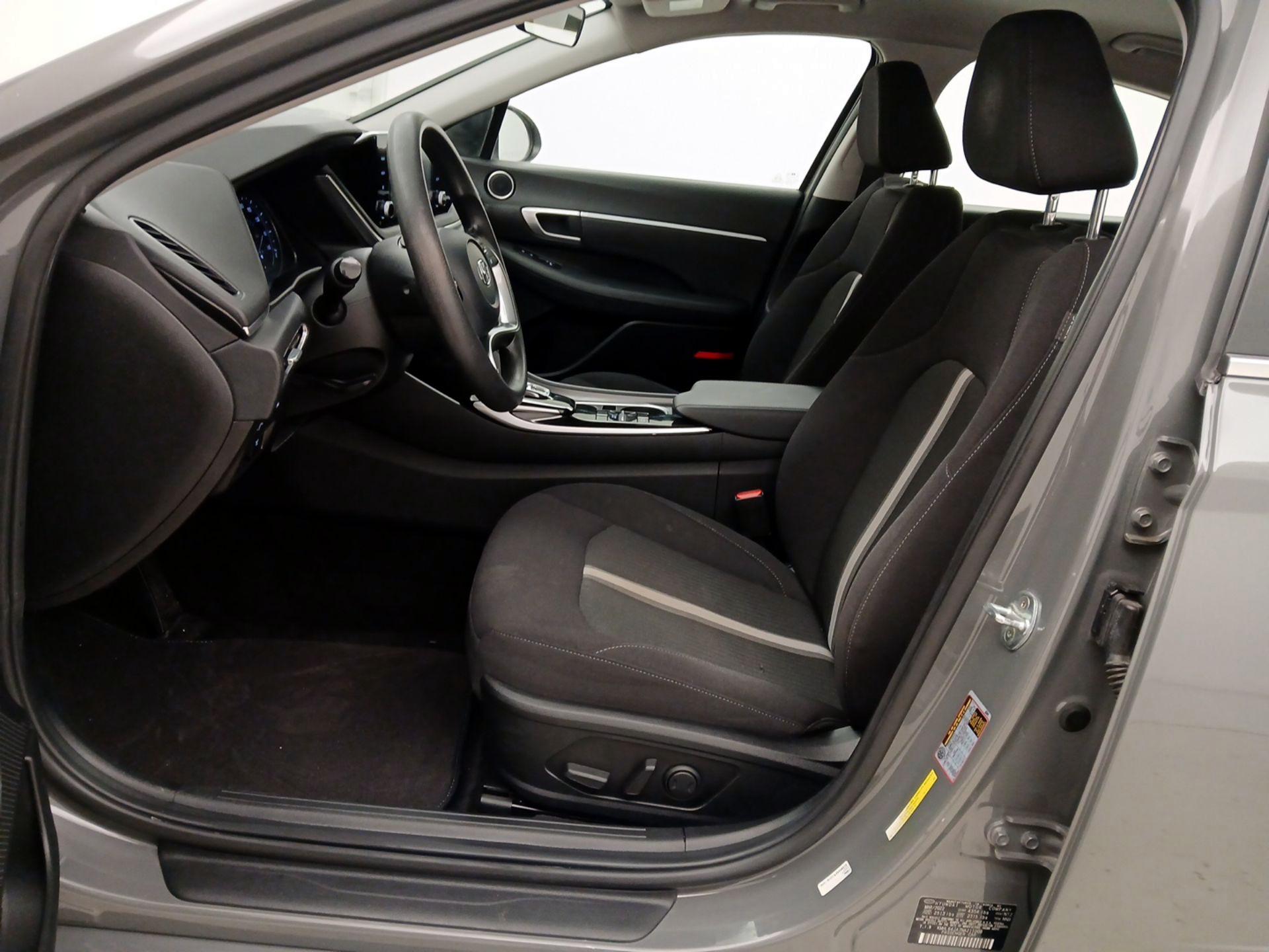 Thumbnail: 2022 Hyundai Sonata - 11