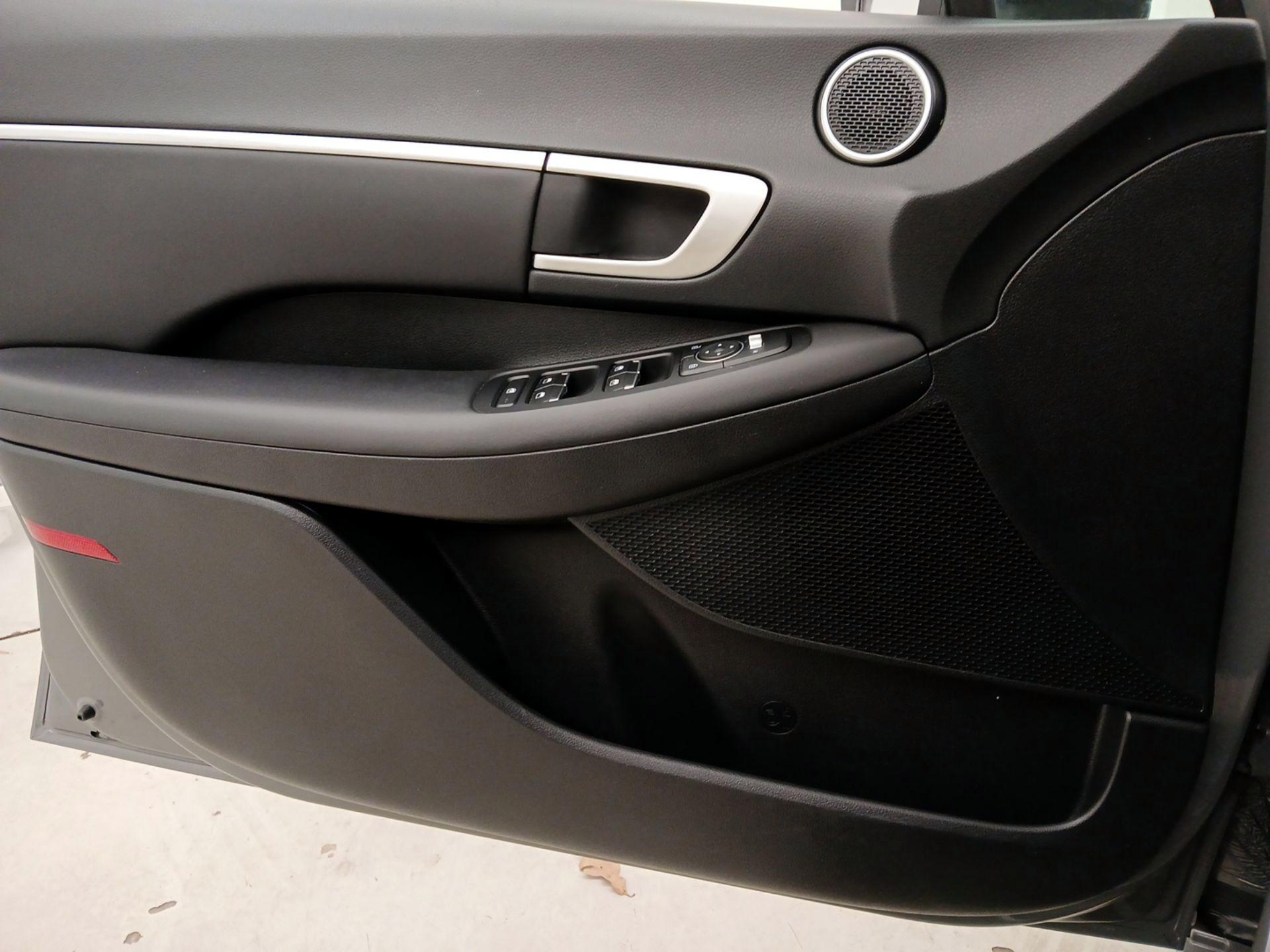 Thumbnail: 2022 Hyundai Sonata - 12