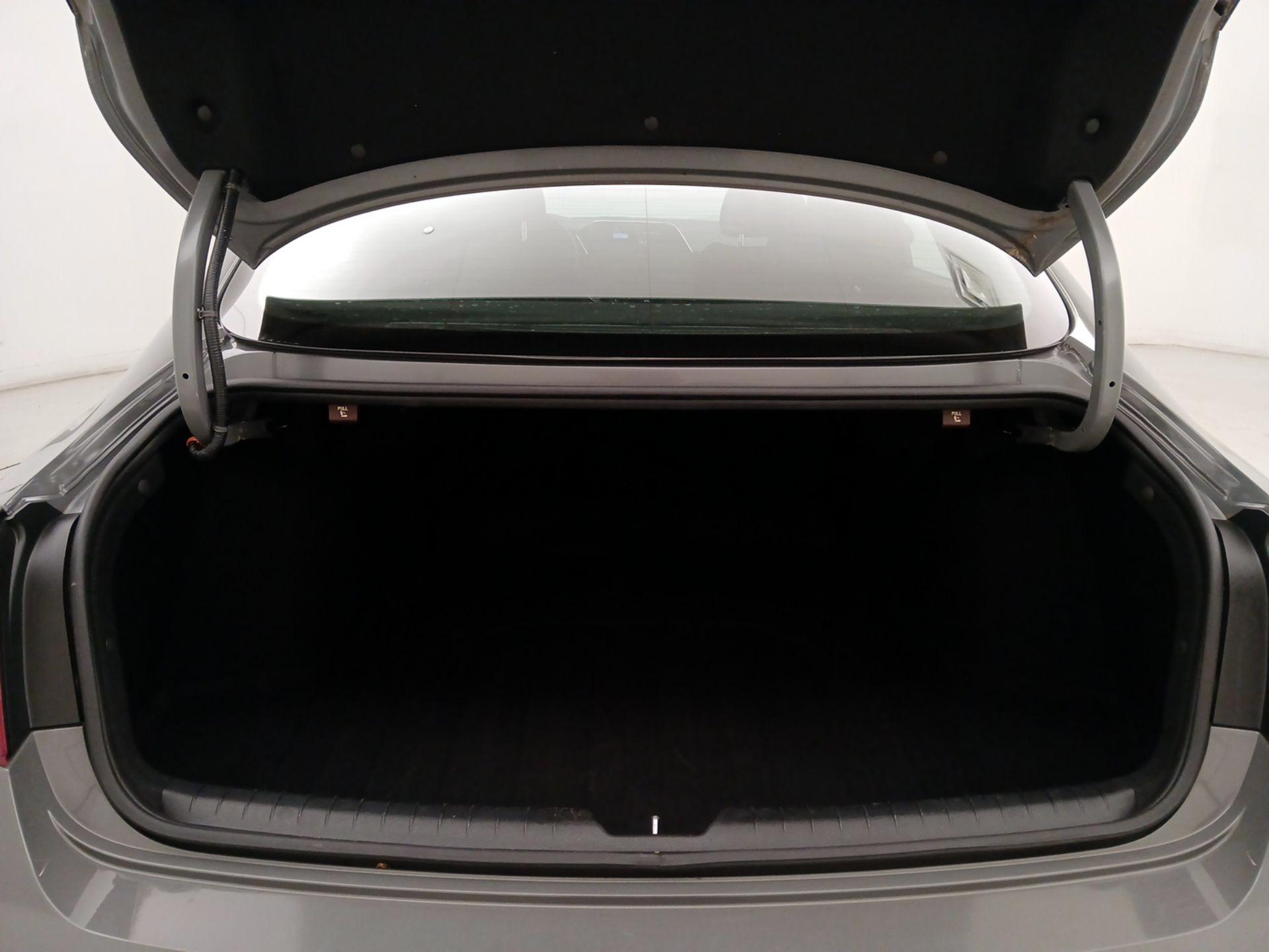 Thumbnail: 2022 Hyundai Sonata - 20