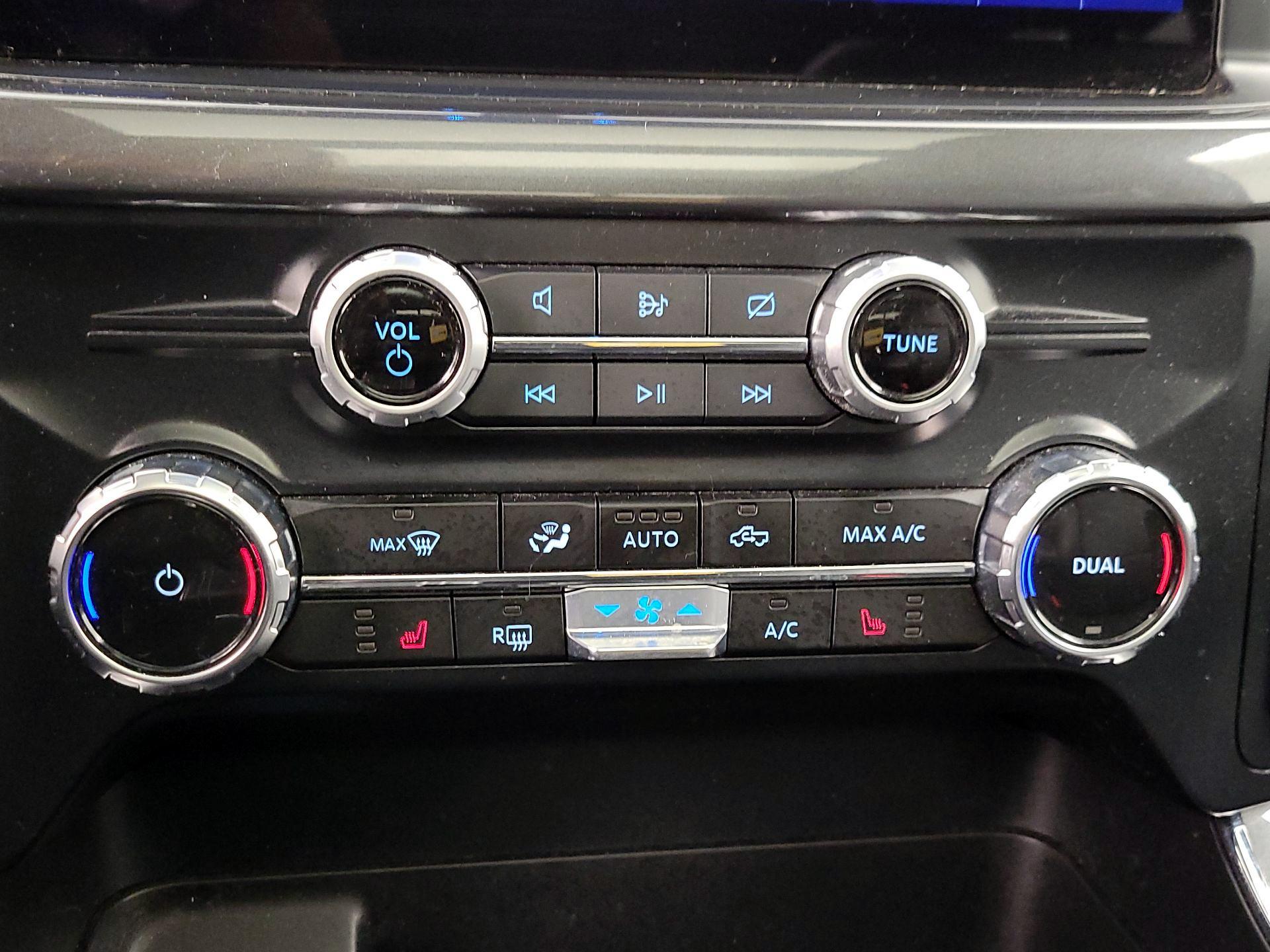 Thumbnail: 2023 Ford F-150 - 17