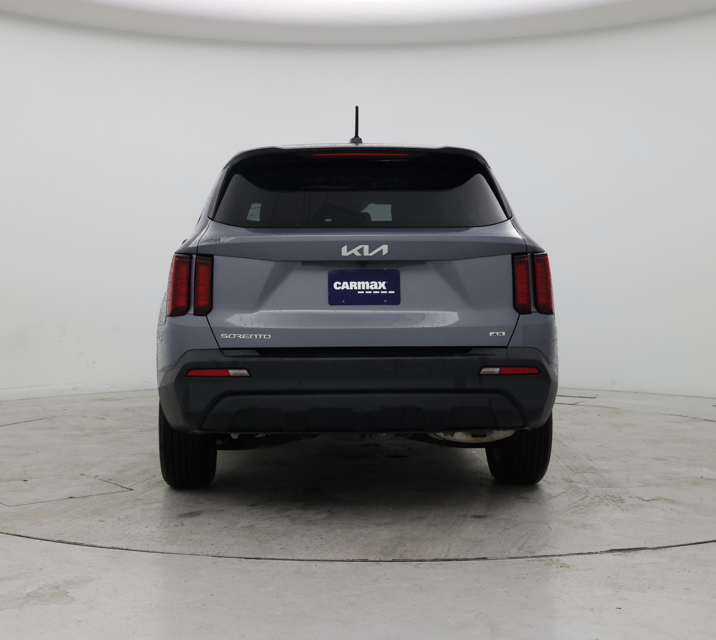 Thumbnail: 2023 Kia Sorento - 6