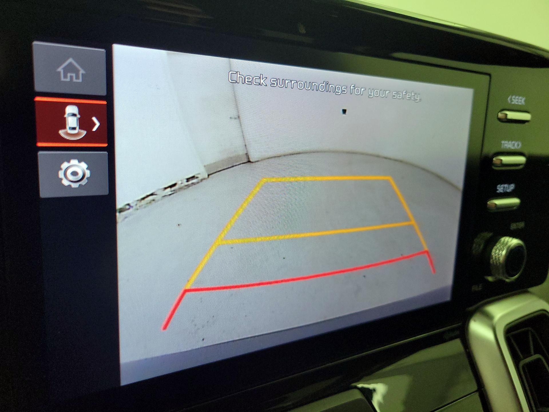 Thumbnail: 2023 Kia Sorento - 14