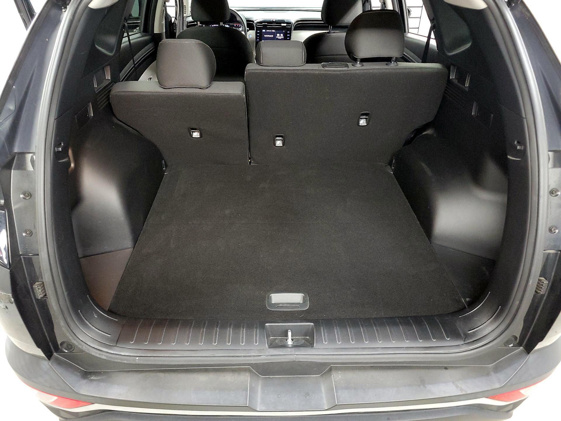 Thumbnail: 2023 Hyundai Tucson - 17