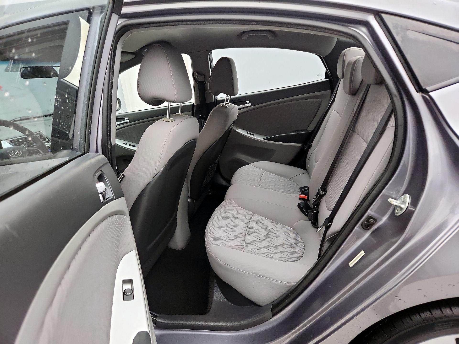 Thumbnail: 2014 Hyundai Accent - 18